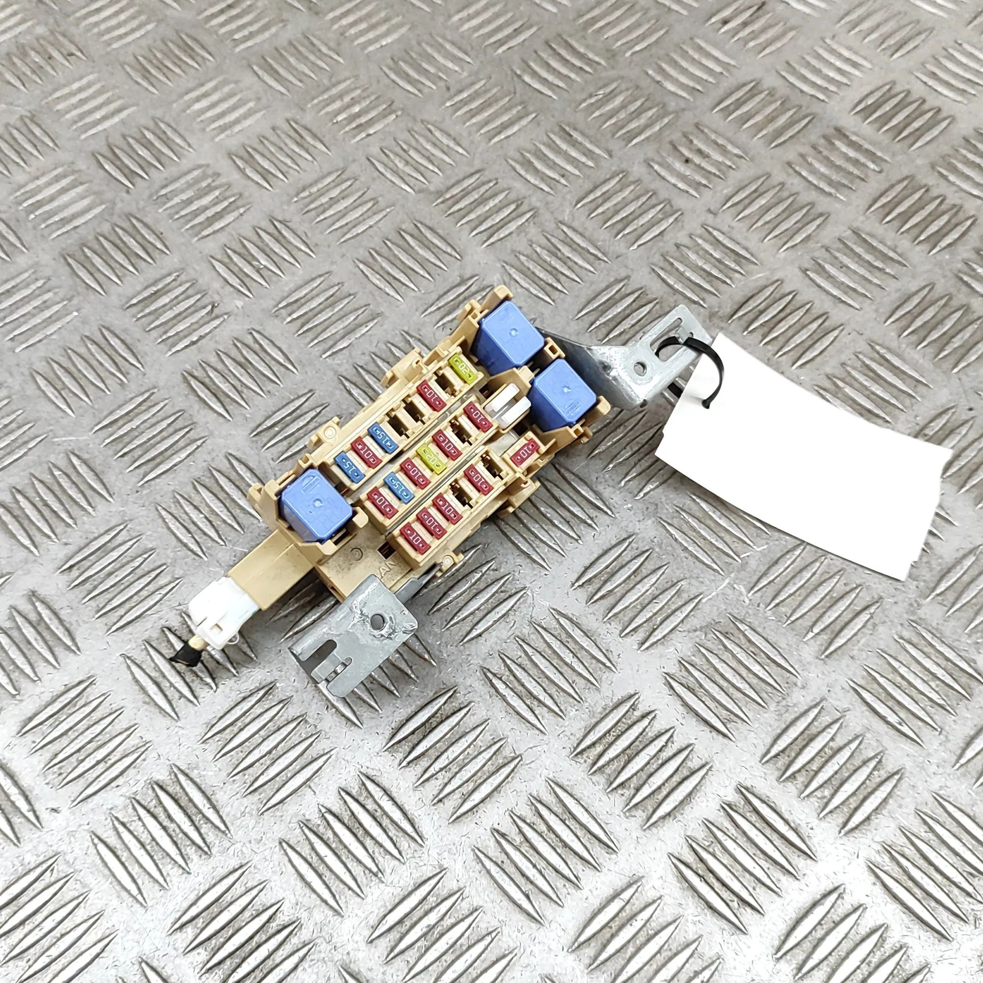 Nissan Juke Fuse Box Module Fuse Box Module — NISSAN JUKE (F15) (2010-...) ...