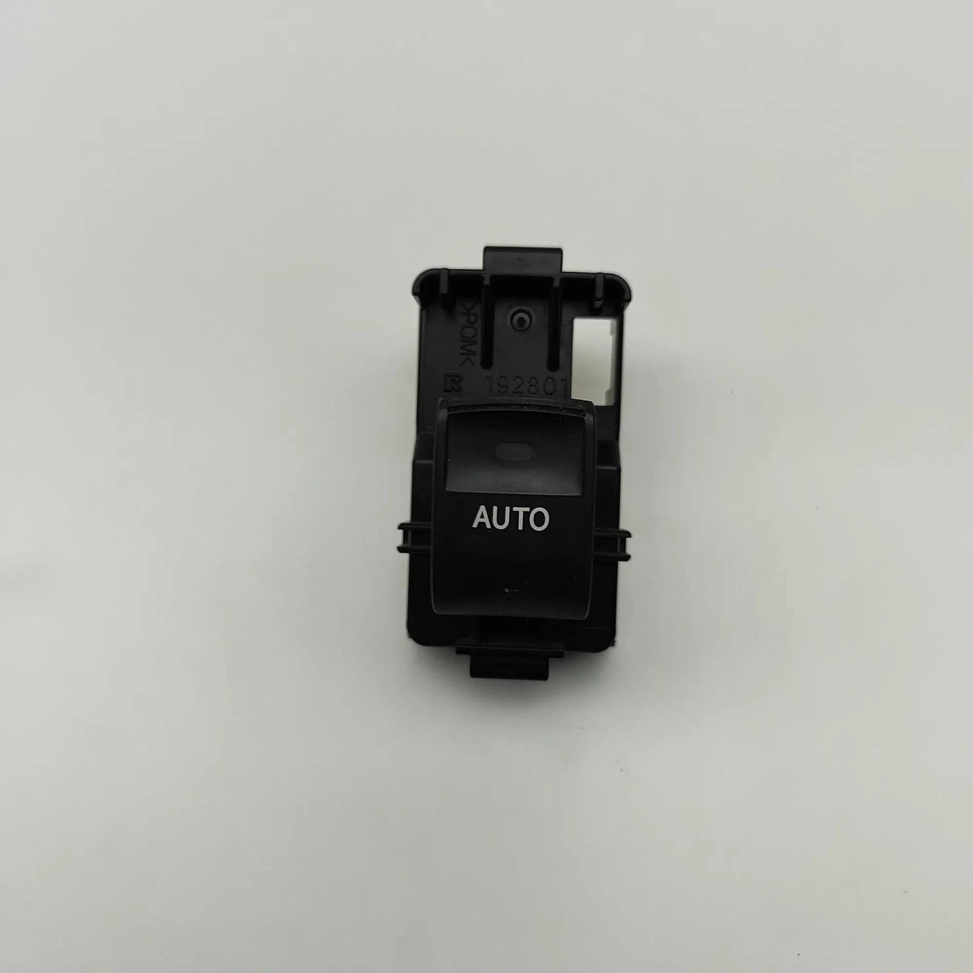 Toyota Land Cruiser 150 Door window switch — rear left Door window switch — rear left — TOYOTA LAND CR...
