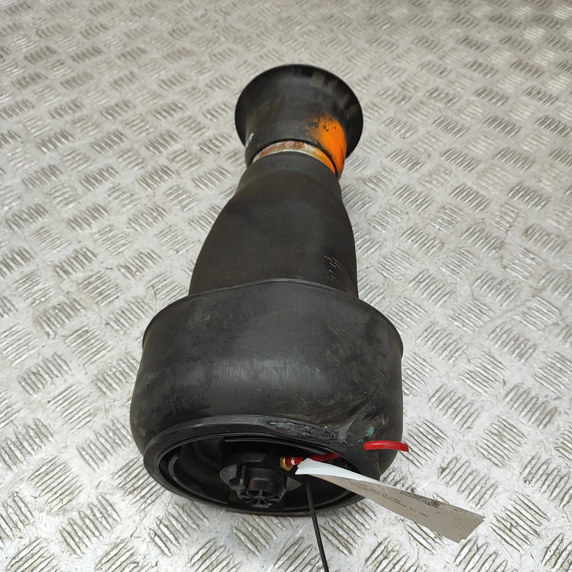 BMW X5 (F15) Rear Right Air Suspension Spring Bag Rear Right Air Suspension Spring Bag — BMW X5 (...