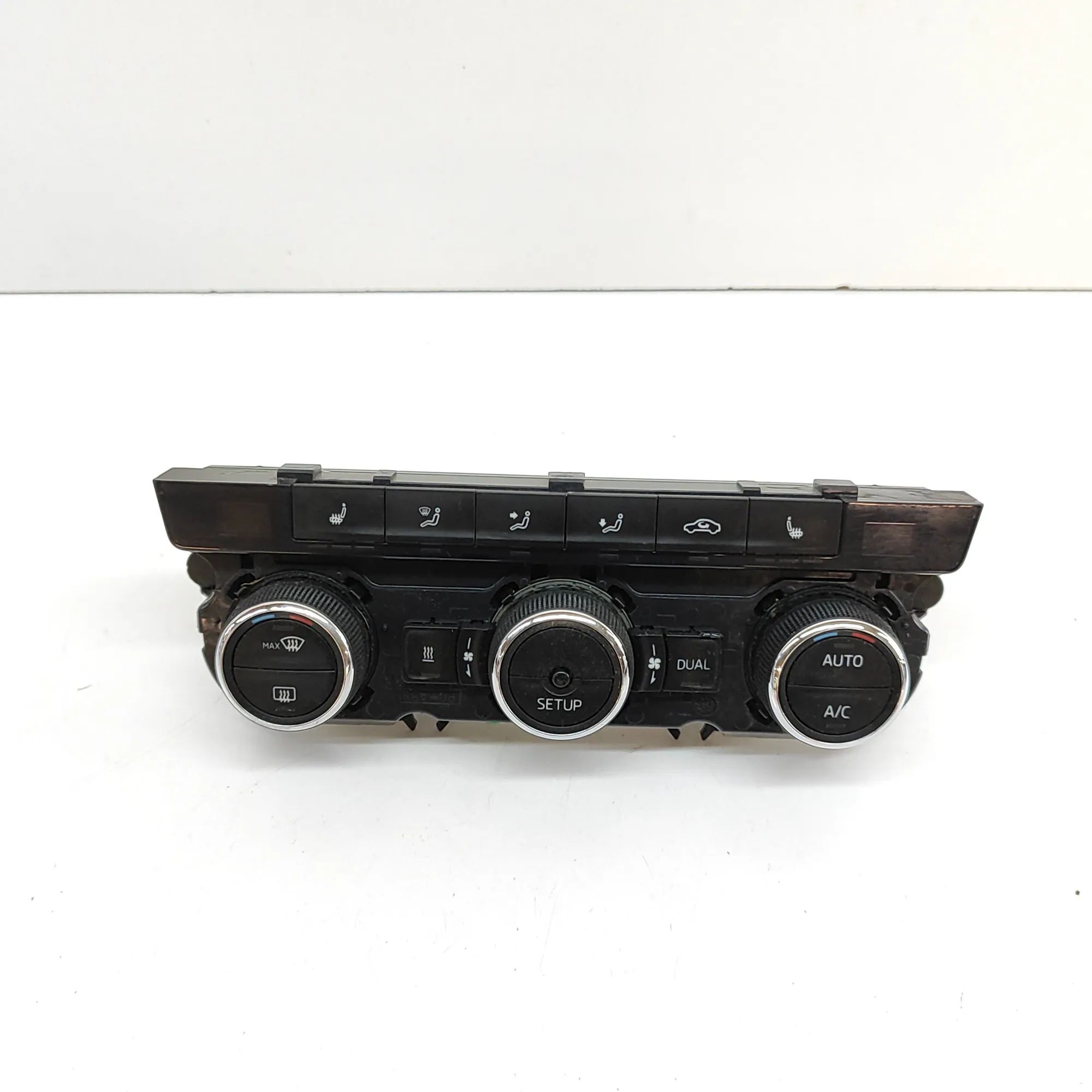 Skoda Octavia Climate control unit Climate control unit — SKODA OCTAVIA (III Combi...