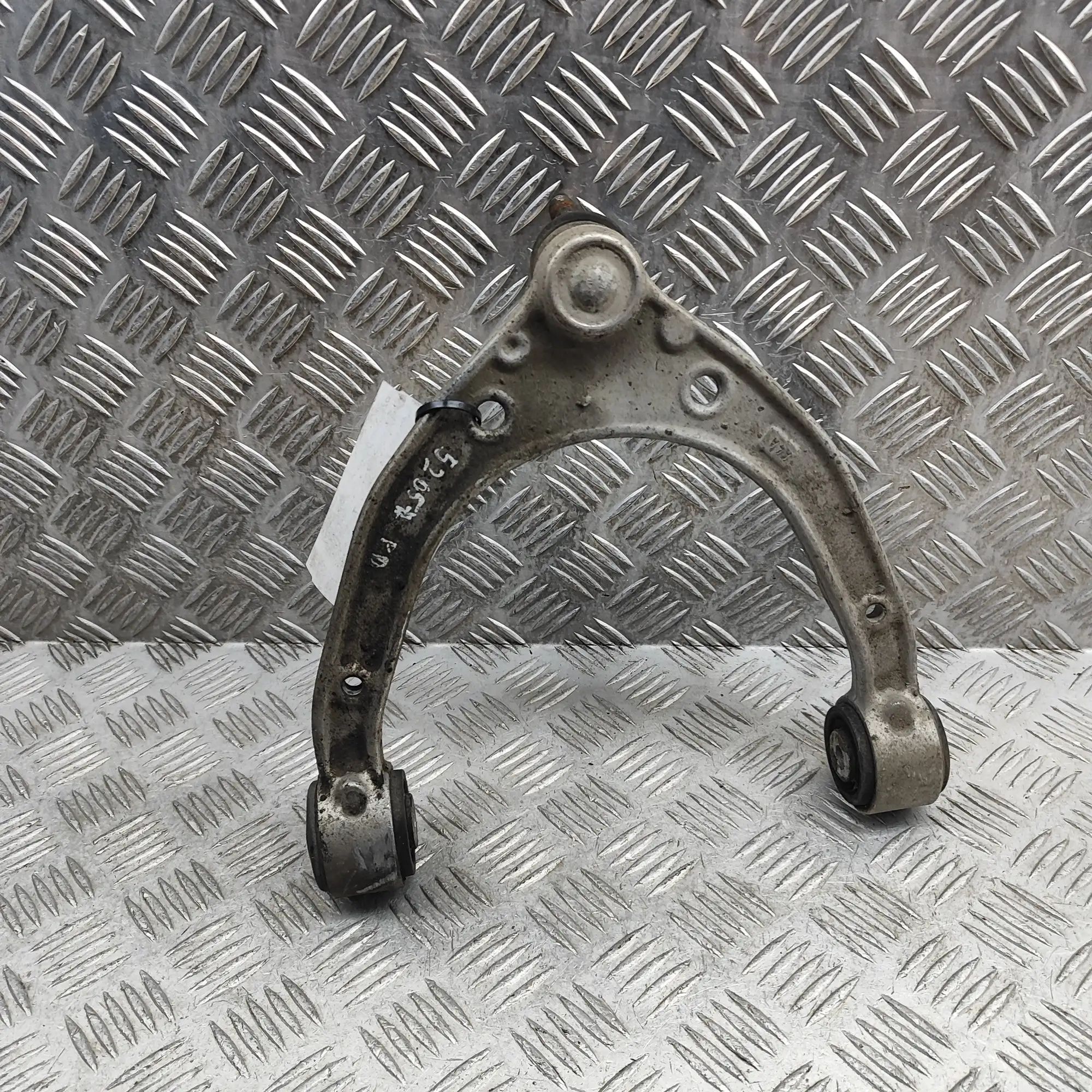 Porsche Cayenne Front Right Upper Control Arm Front Right Upper Control Arm — PORSCHE CAYENNE...