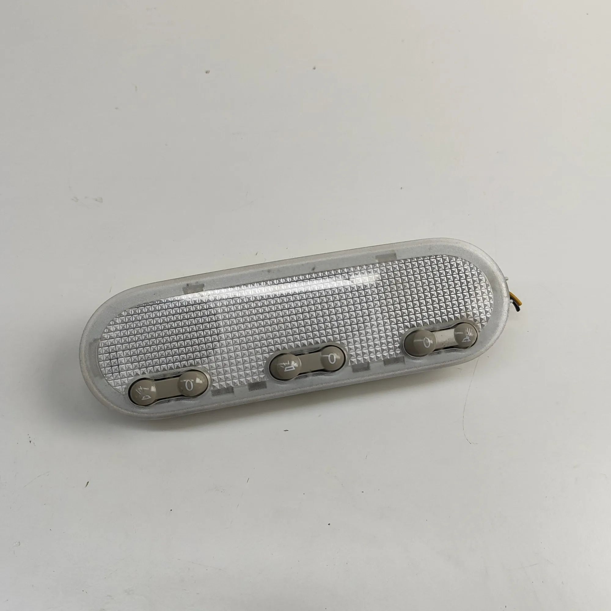 Nissan Juke Interior light Interior light — NISSAN JUKE (F15) (2010-...) —...