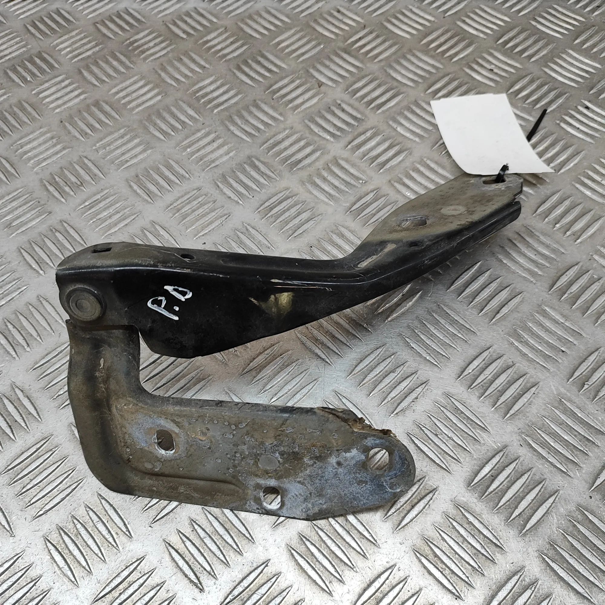 Porsche Cayenne Bonnet hinge — front right Bonnet hinge — front right — PORSCHE CAYENNE (9...