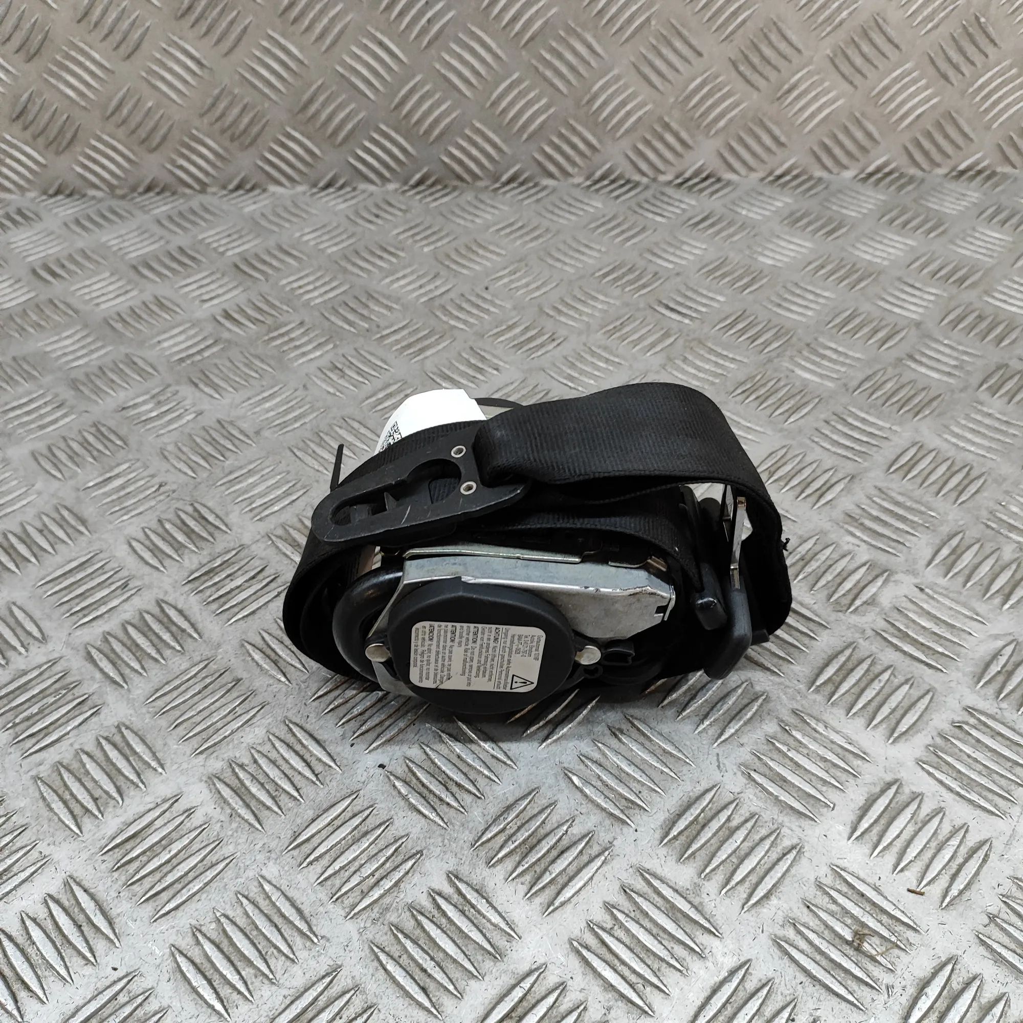 Audi A8 (D3) Front Right Seatbelt Front Right Seatbelt — AUDI A8 (D3 4E2, 4E8) (2...