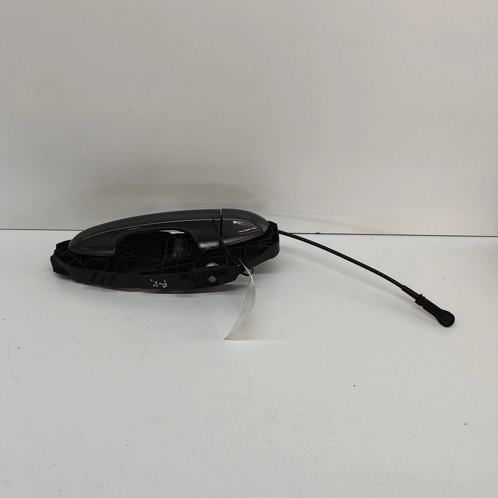 Ford Fiesta Exterior door handle — front left Exterior door handle — front left — FORD FIESTA...