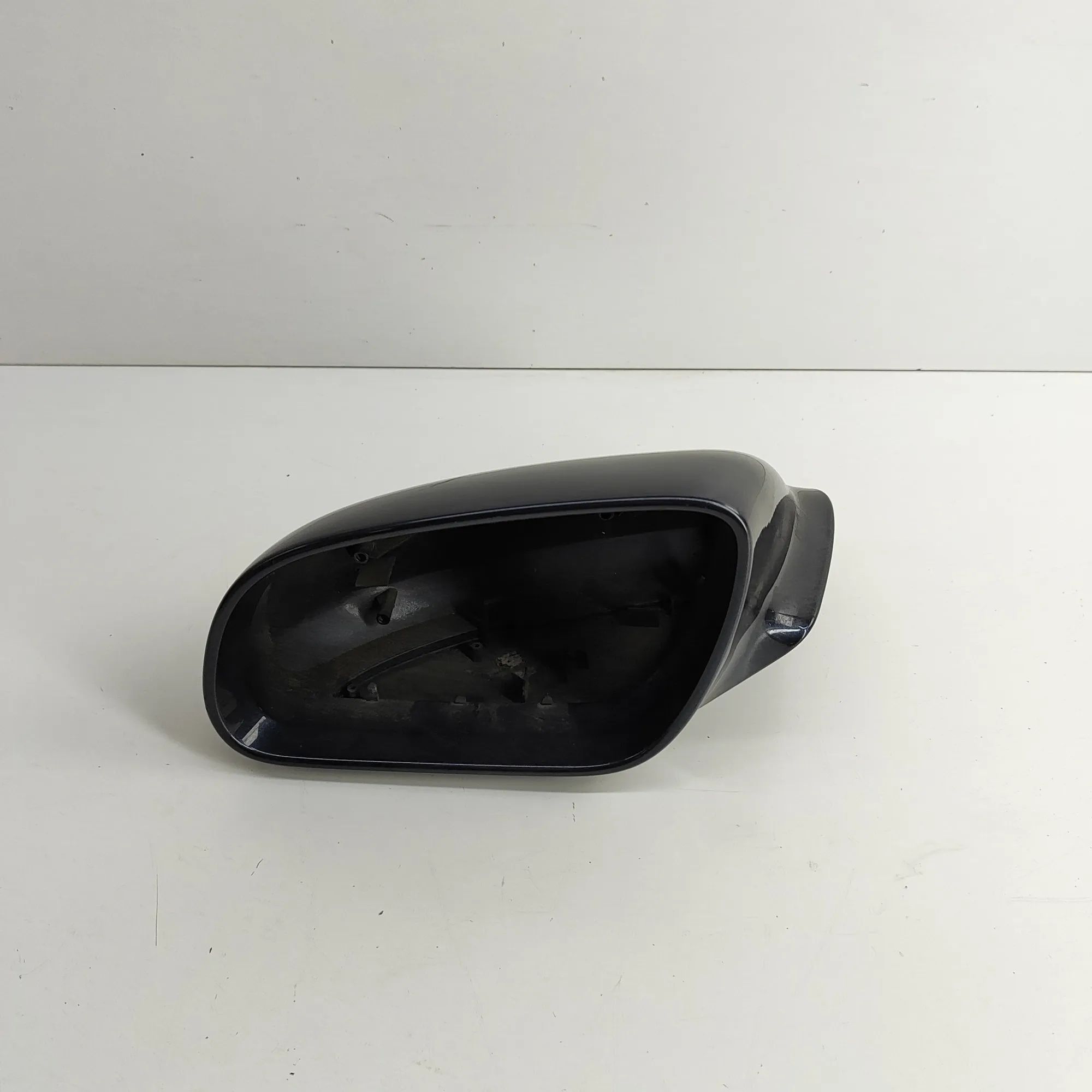 Audi A8 (D3) Door mirror frame — front left Door mirror frame — front left — AUDI A8 (D3 4E...