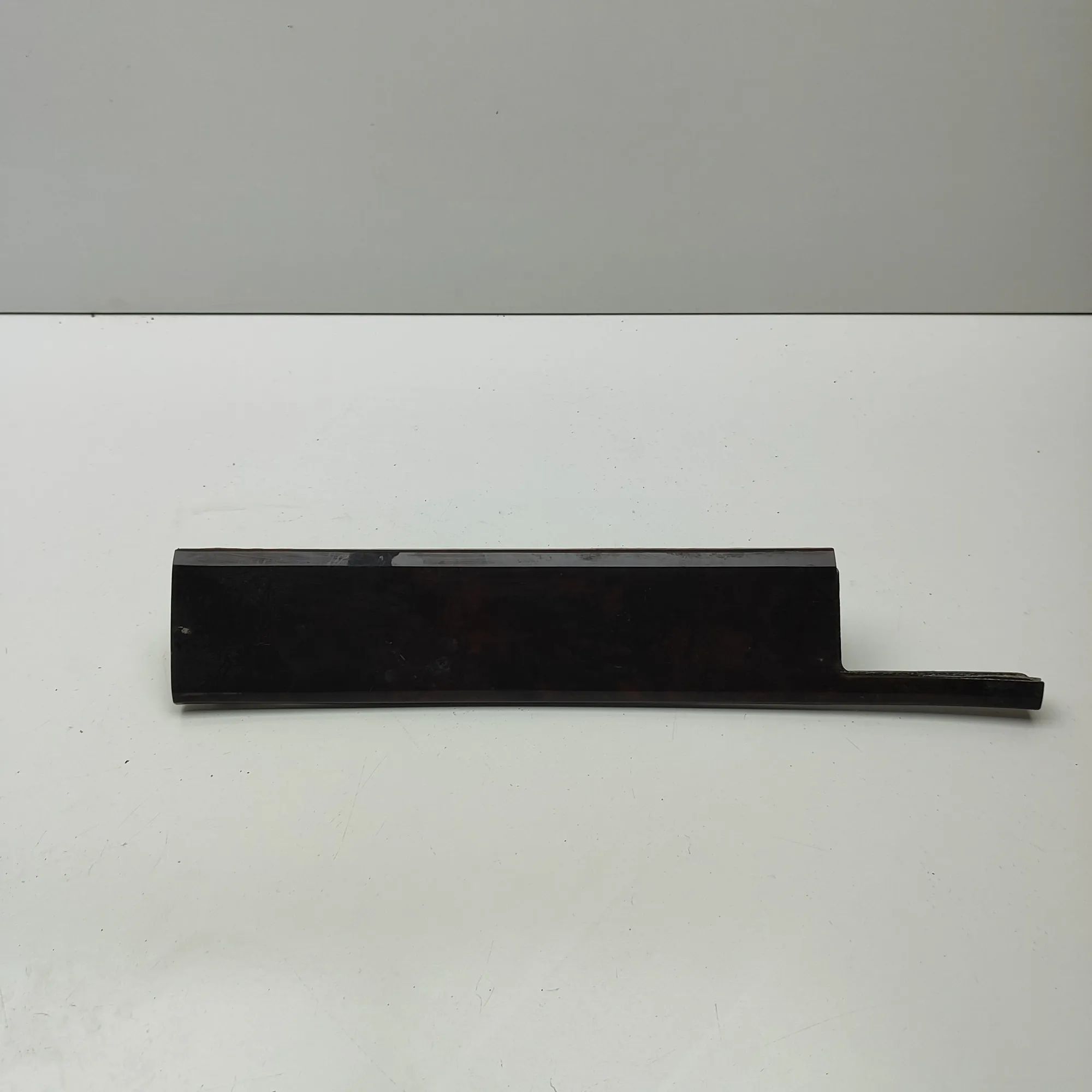 Mercedes-Benz 200 - 300 (W123) Dashboard Trim Dashboard trim — MERCEDES BENZ S-CLASS (W126) (...