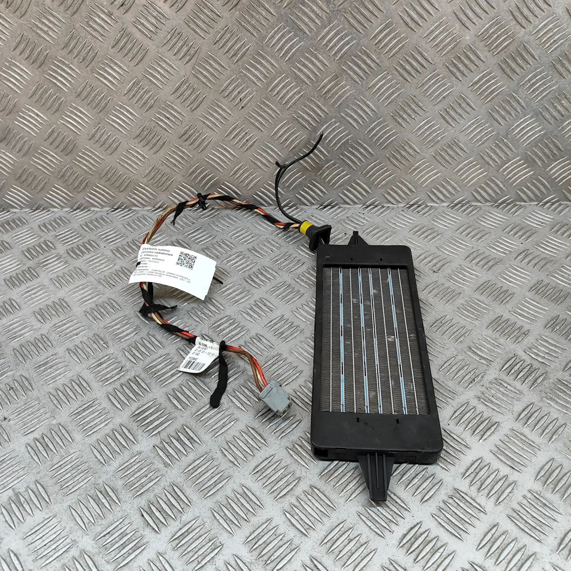Chrysler Grand Voyager / Town & Country Electric Heater Matrix Electric Heater Matrix — CHRYSLER GRAND (VOYAGE...
