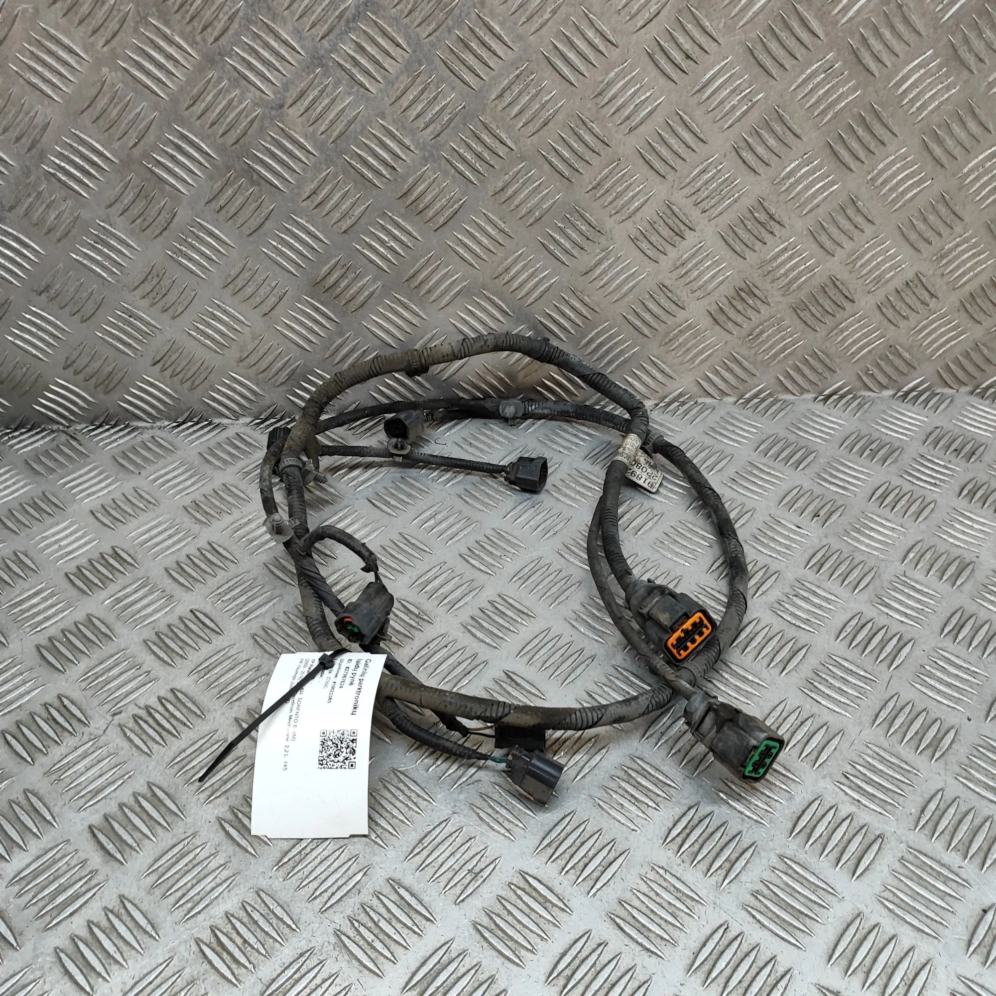 Kia Sorento Rear Parking Sensor Wiring Loom Rear Parking Sensor Wiring Loom — KIA SORENTO (...