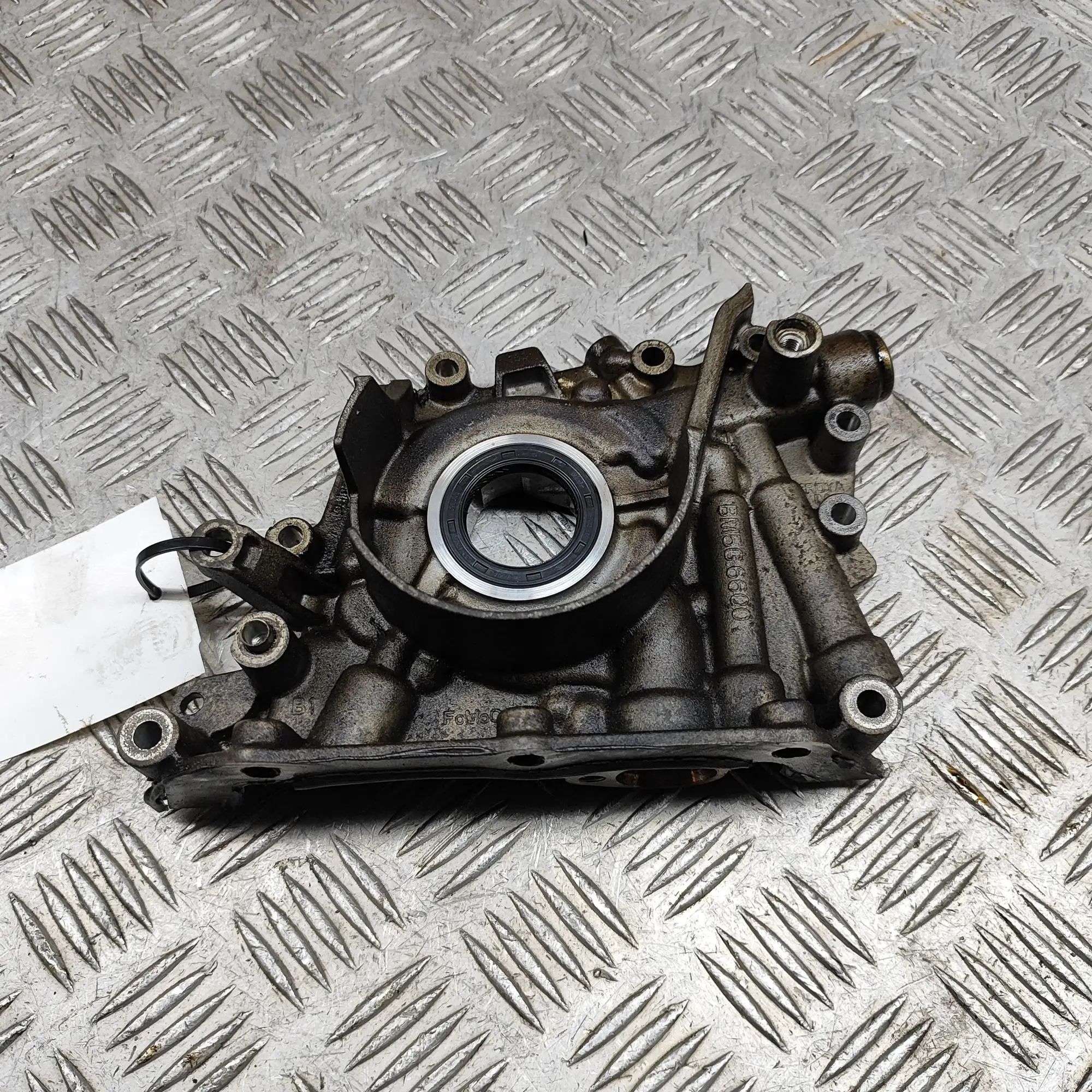 Ford Fiesta Oil Pump Oil pump — FORD FIESTA (VI Van) (2009-...) — BM...