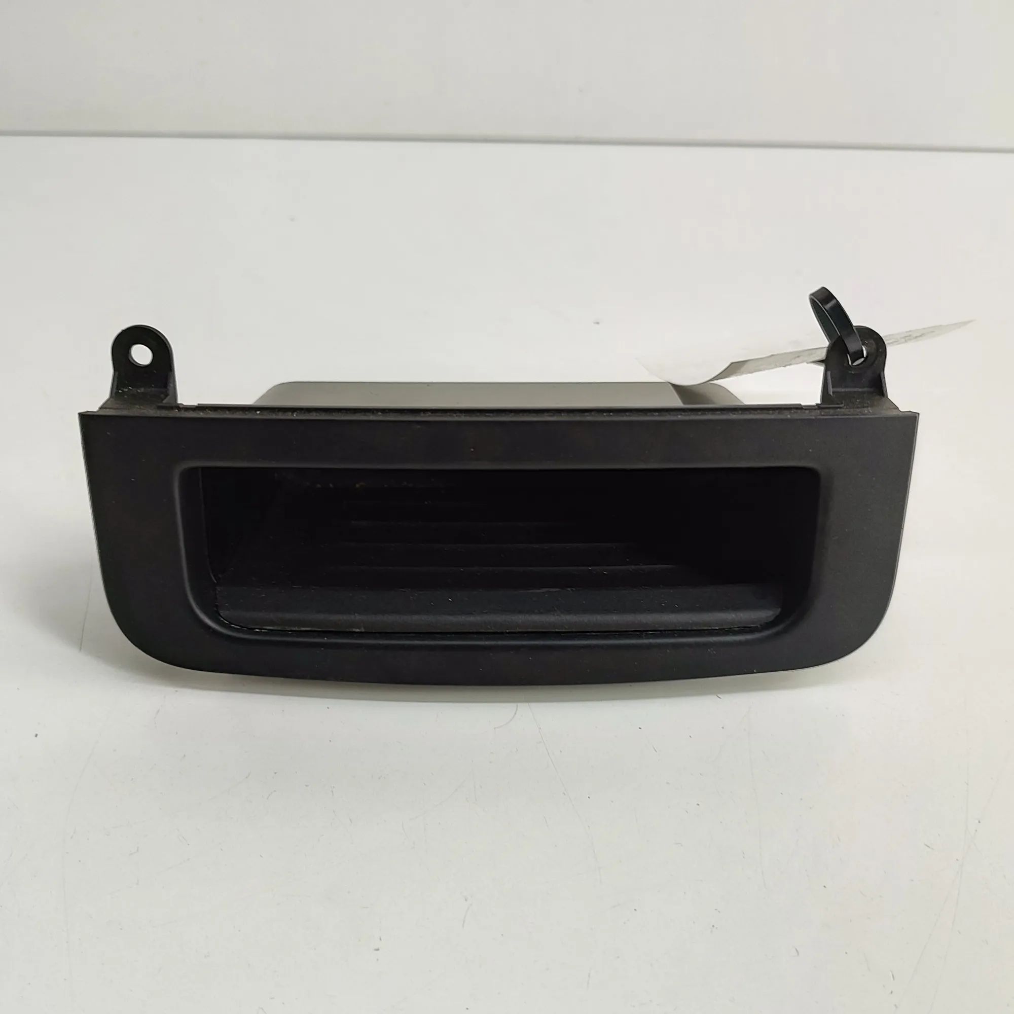Maserati Quattroporte Glove Compartment Glove compartment — MASERATI QUATTROPORTE (VI) ...