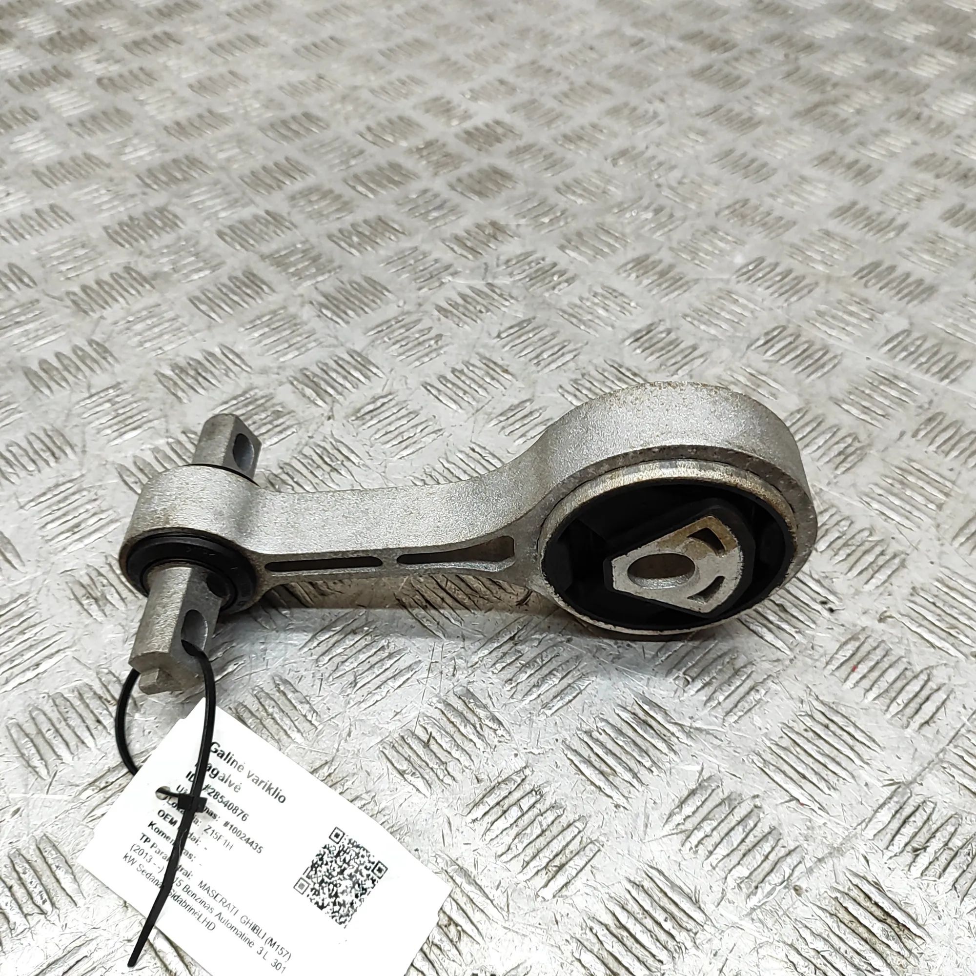 Maserati Ghibli Right Side Engine Mount Right Side Engine Mount — MASERATI GHIBLI (M157...