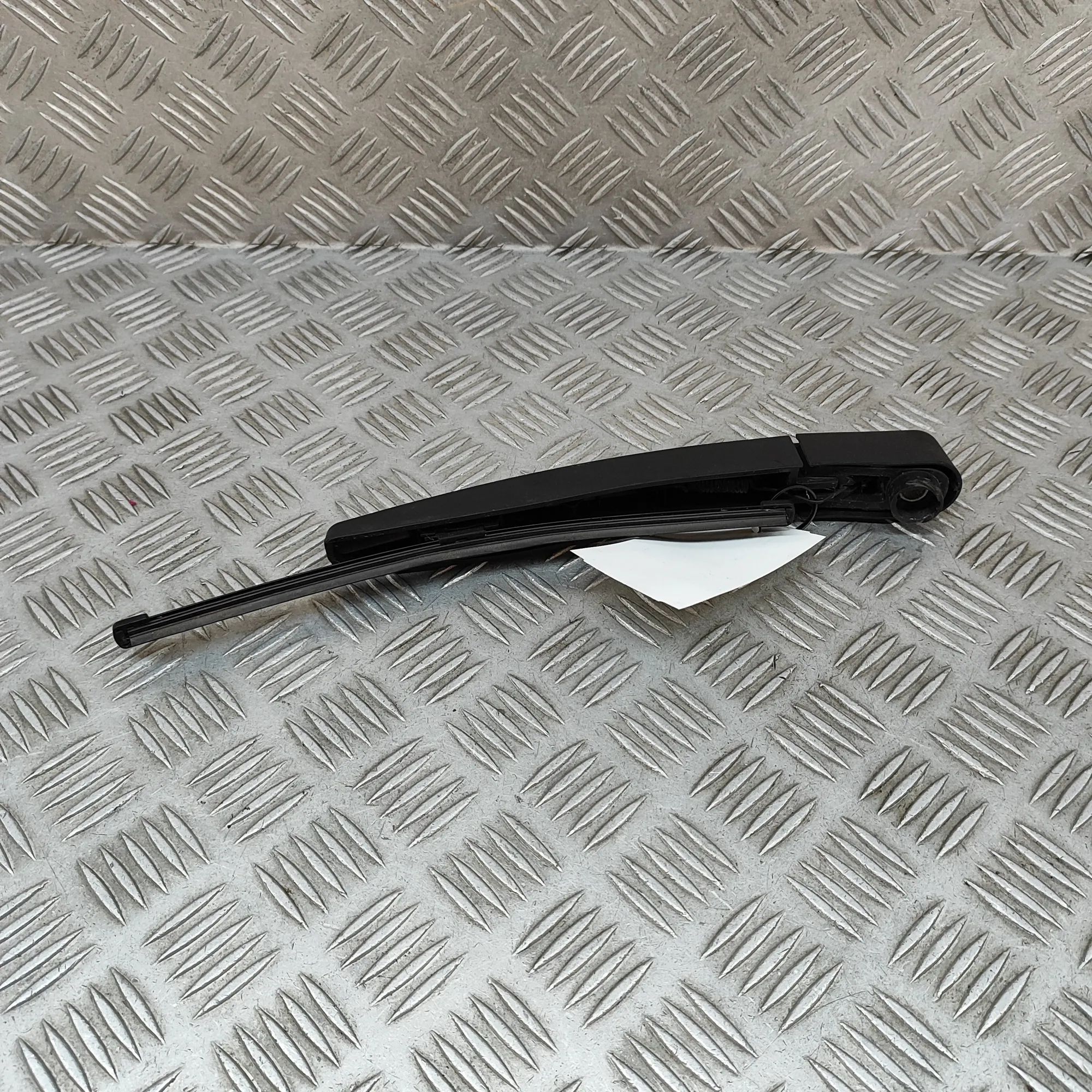 Ford Fiesta Window wiper arm — rear Window wiper arm — rear — FORD FIESTA (VII) (20...