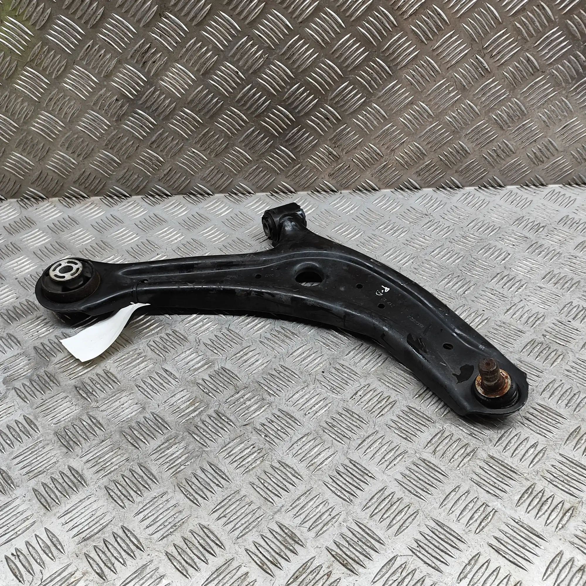 Ford Fiesta Front Right Lower Control Arm Front Right Lower Control Arm — FORD FIESTA (VI...