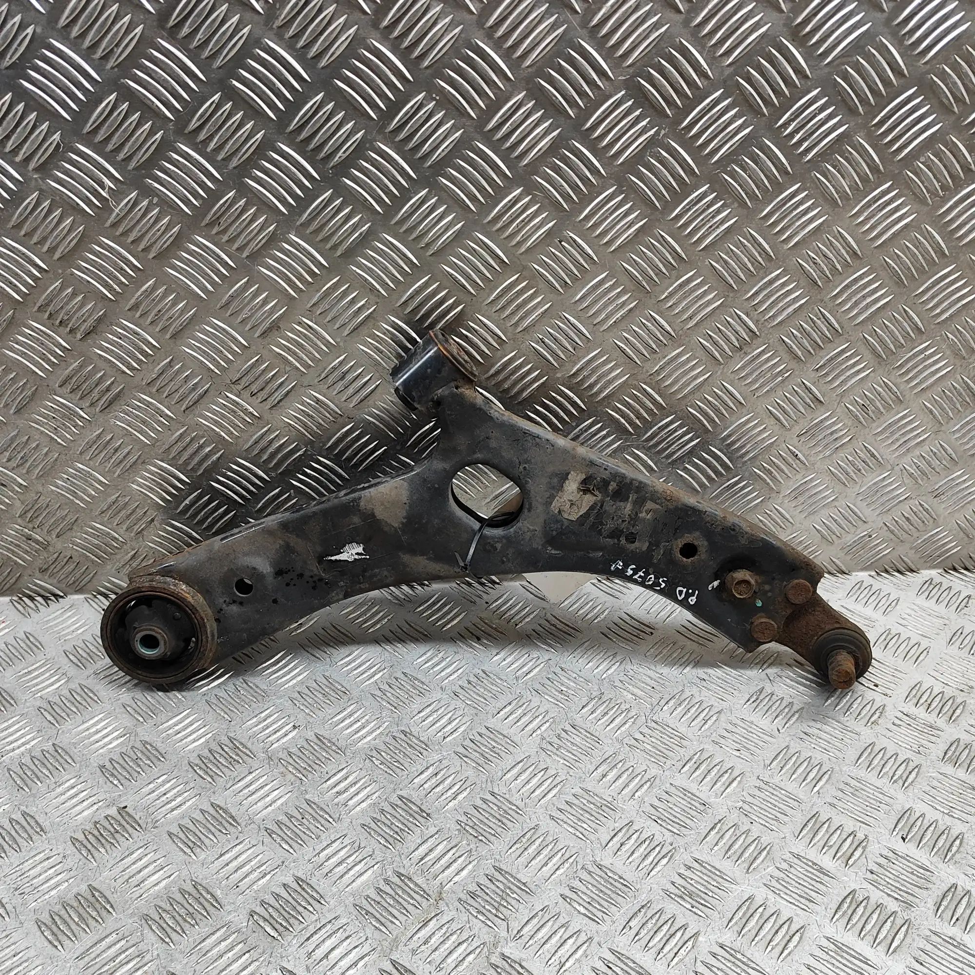 Kia Sportage Front Right Lower Control Arm Front Right Lower Control Arm — KIA SPORTAGE (S...