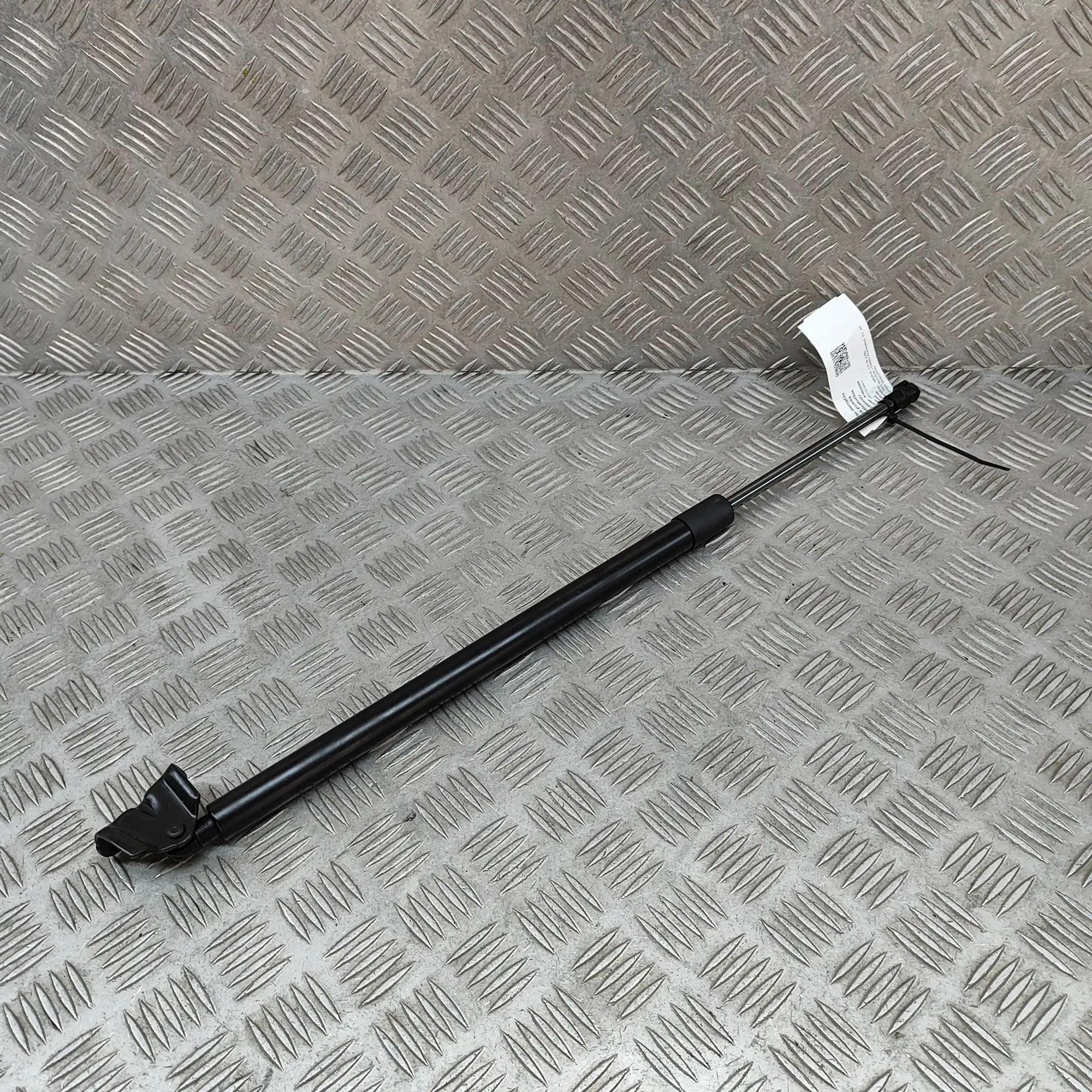 Mazda 3 (BP) Left Side Tailgate Gas Strut Left Side Tailgate Gas Strut — MAZDA CX-3 (0 DM...