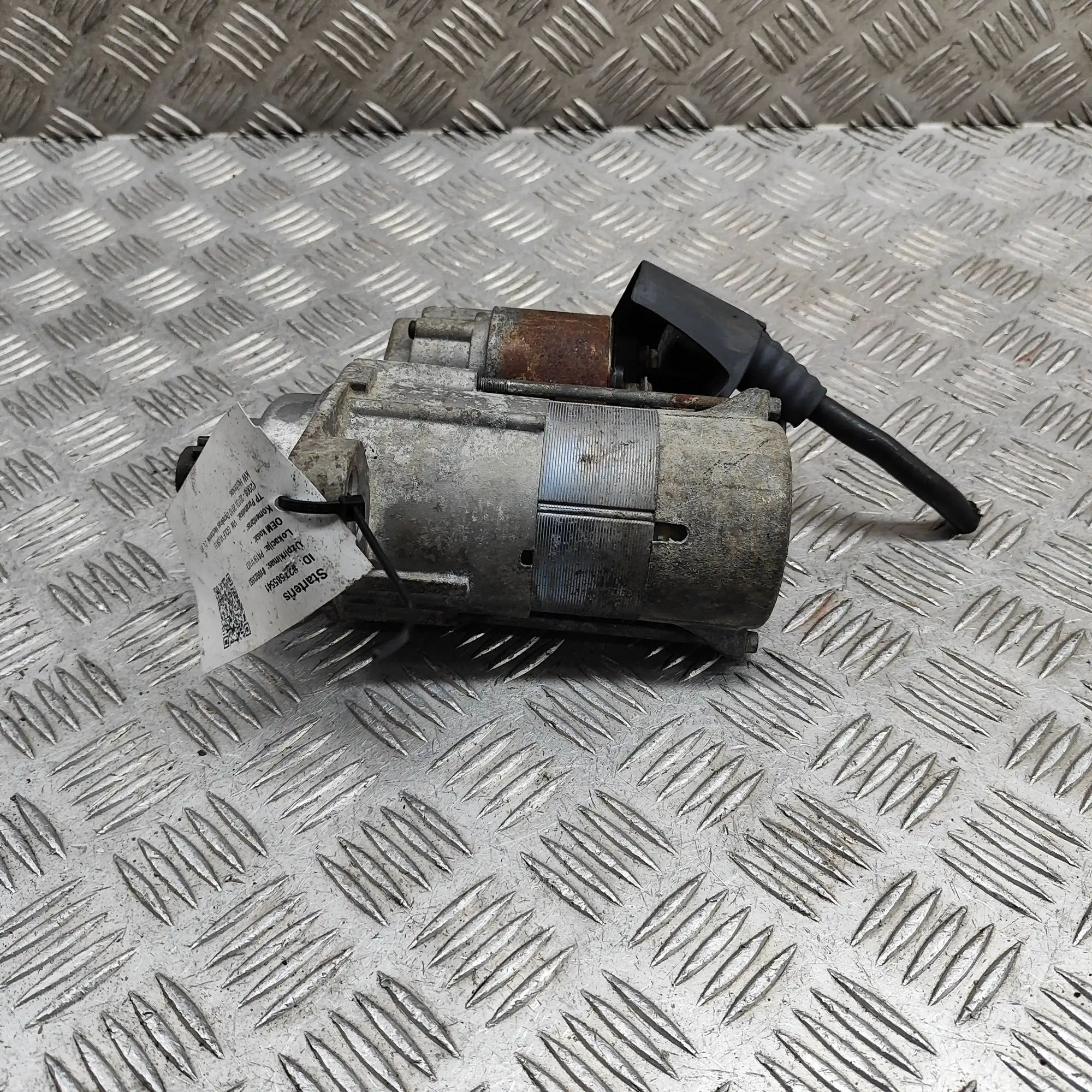 Volkswagen Golf 6 Starter Motor Starter motor — VW GOLF (VI 5K1) (2008-2013) — ...