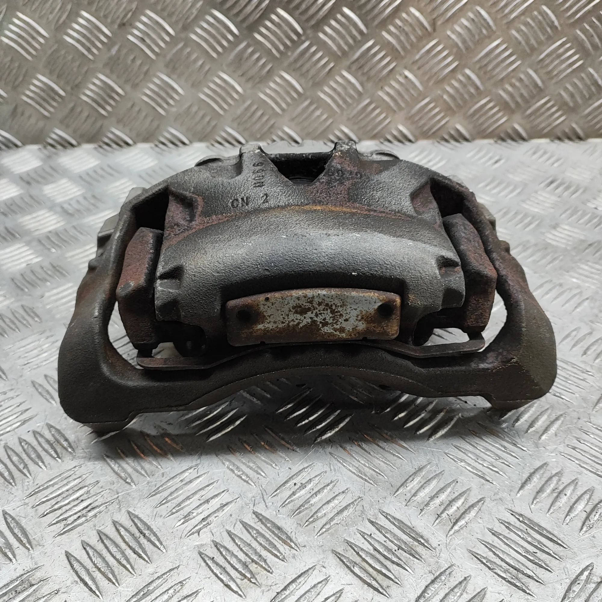 Volvo V70 Brake caliper — front right Brake caliper — front right — VOLVO V70 (III BW...