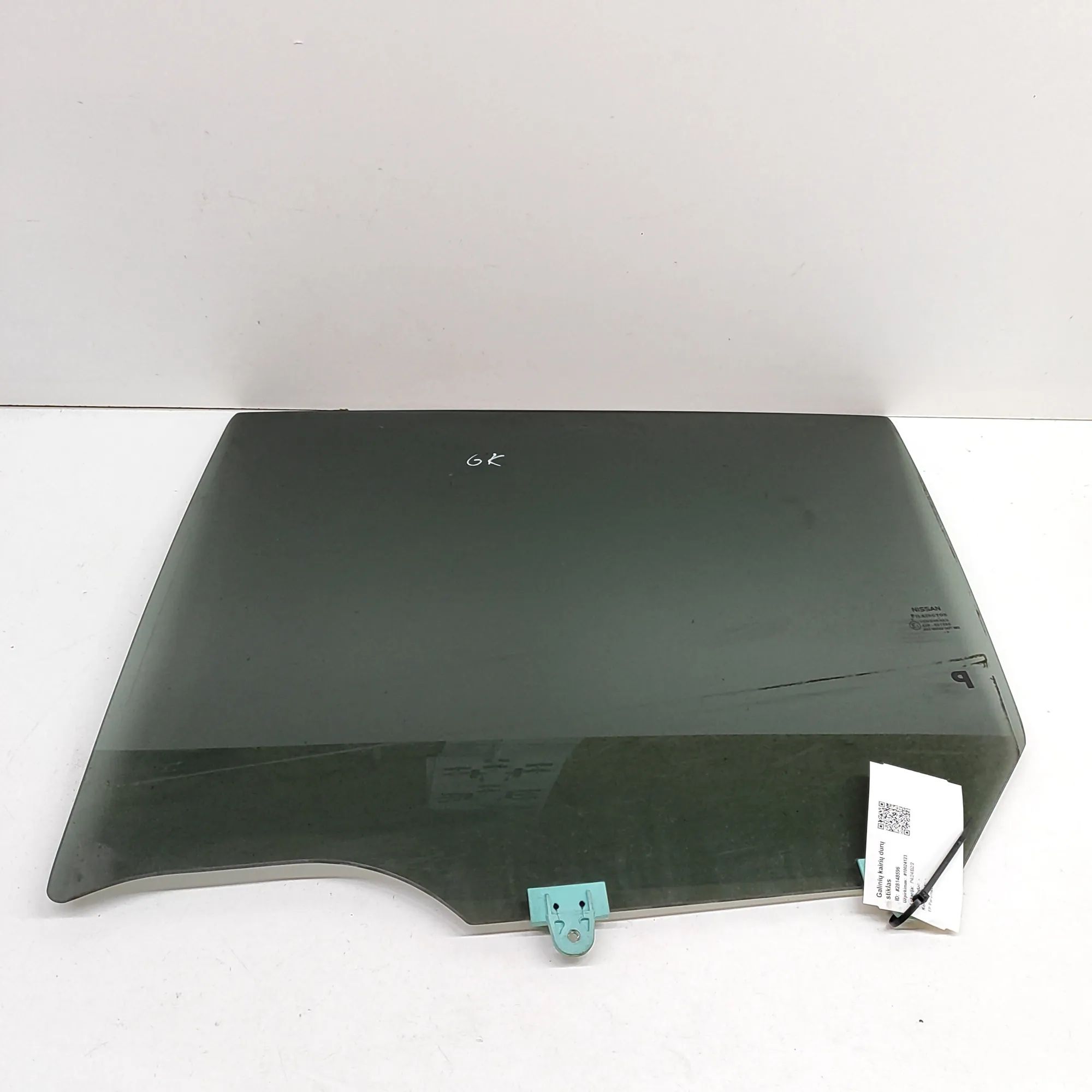 Nissan Leaf Rear Left Door Window Rear Left Door Window — NISSAN LEAF (ZE1) (2017...