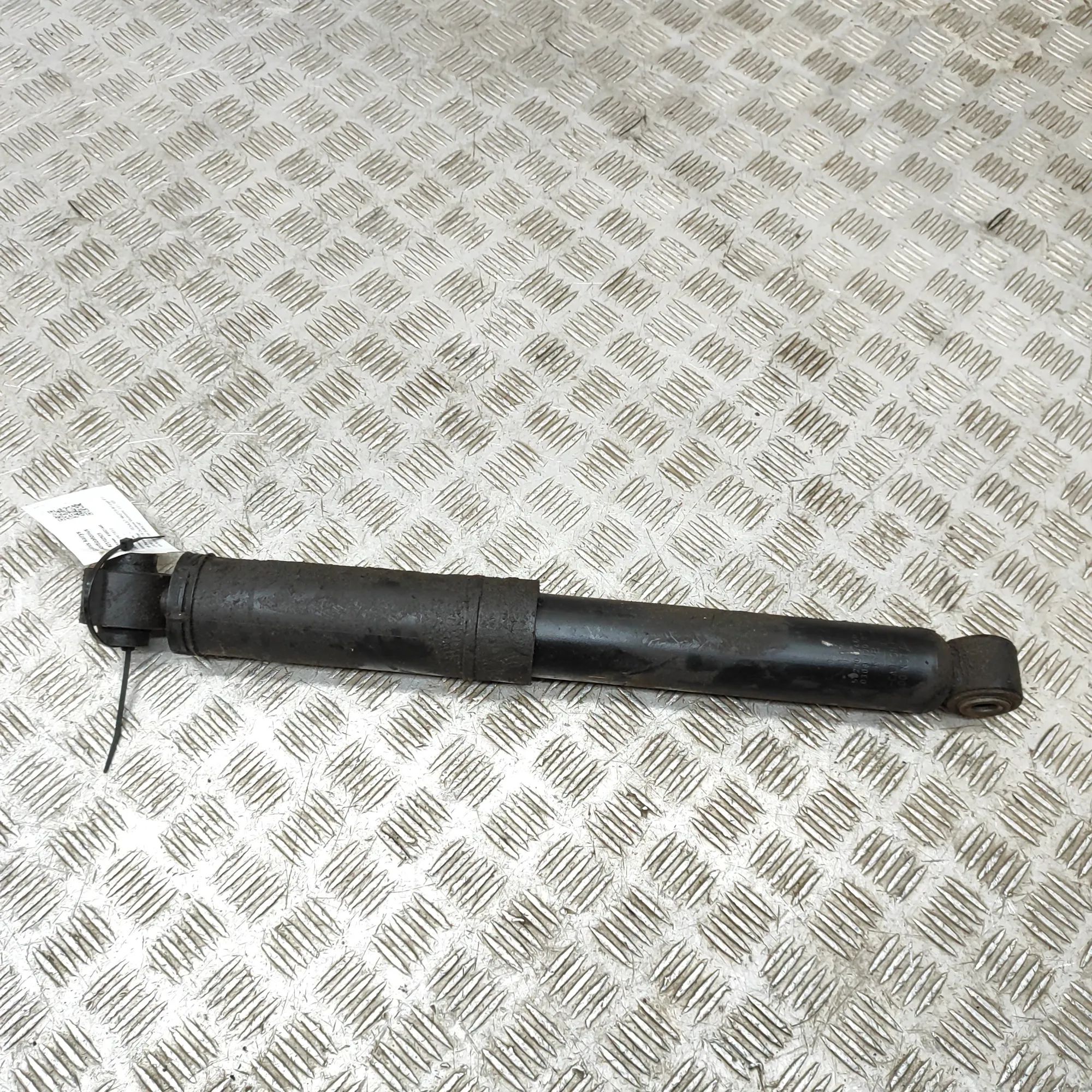 Renault Master Shock absorber — rear left Shock absorber — rear left — RENAULT MASTER (II...