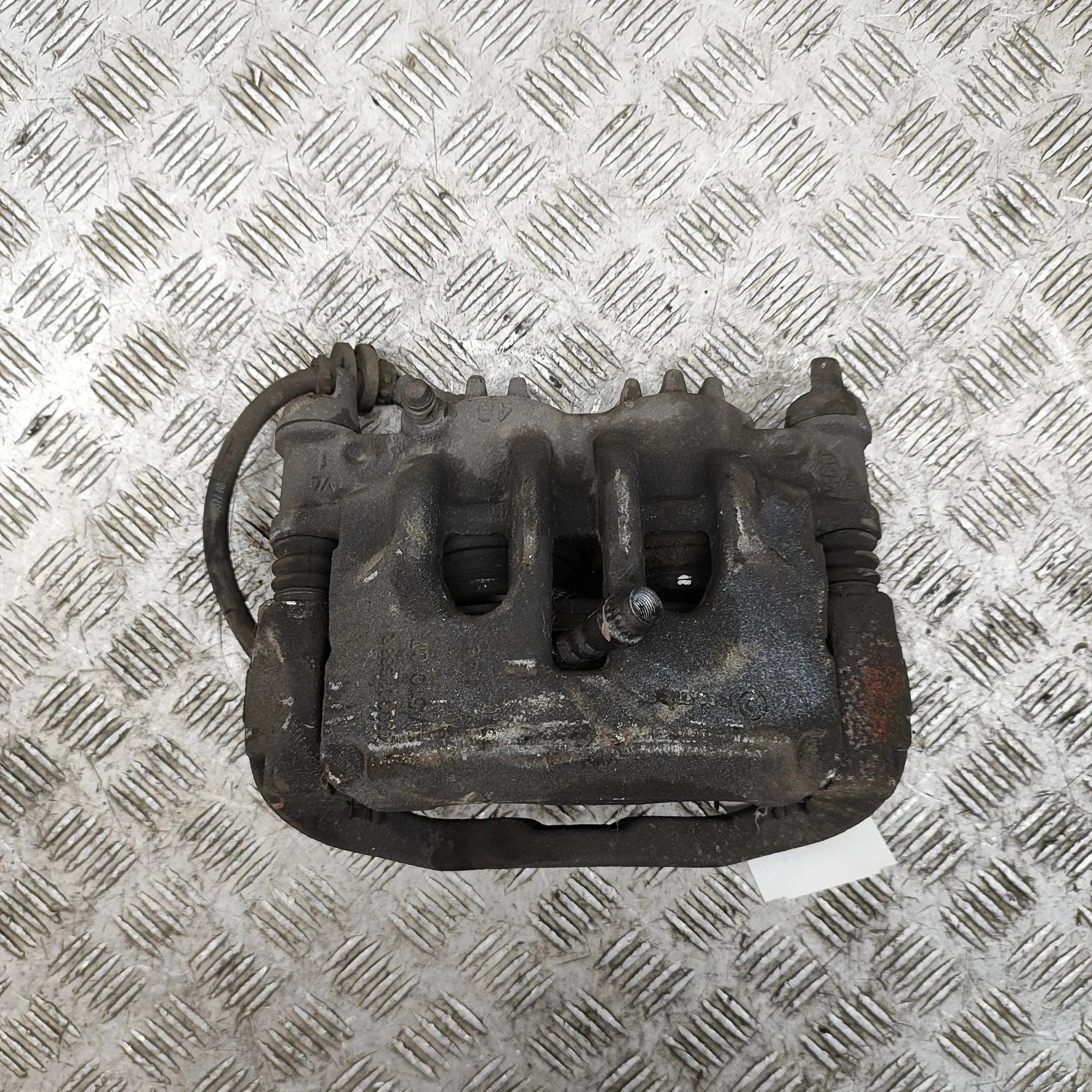 Renault Master Brake caliper — front right Brake caliper — front right — RENAULT MASTER (I...