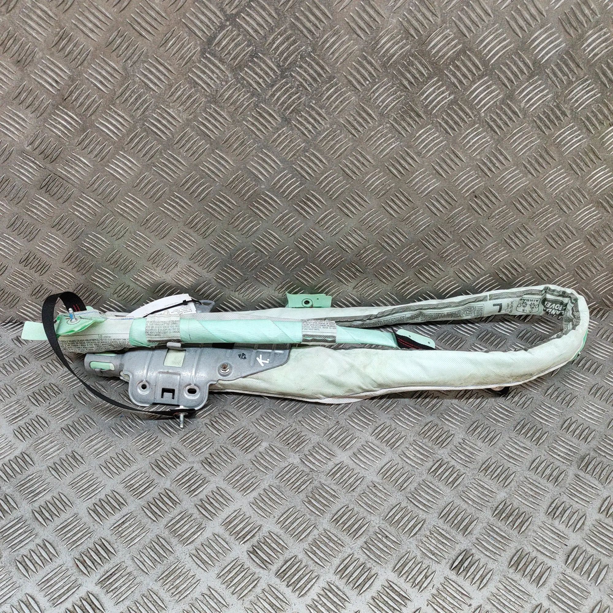 Land Rover Range Rover (L405) Left Side Roof Safety Curtain SRS Left Side Roof Safety Curtain SRS — LAND ROVER ...