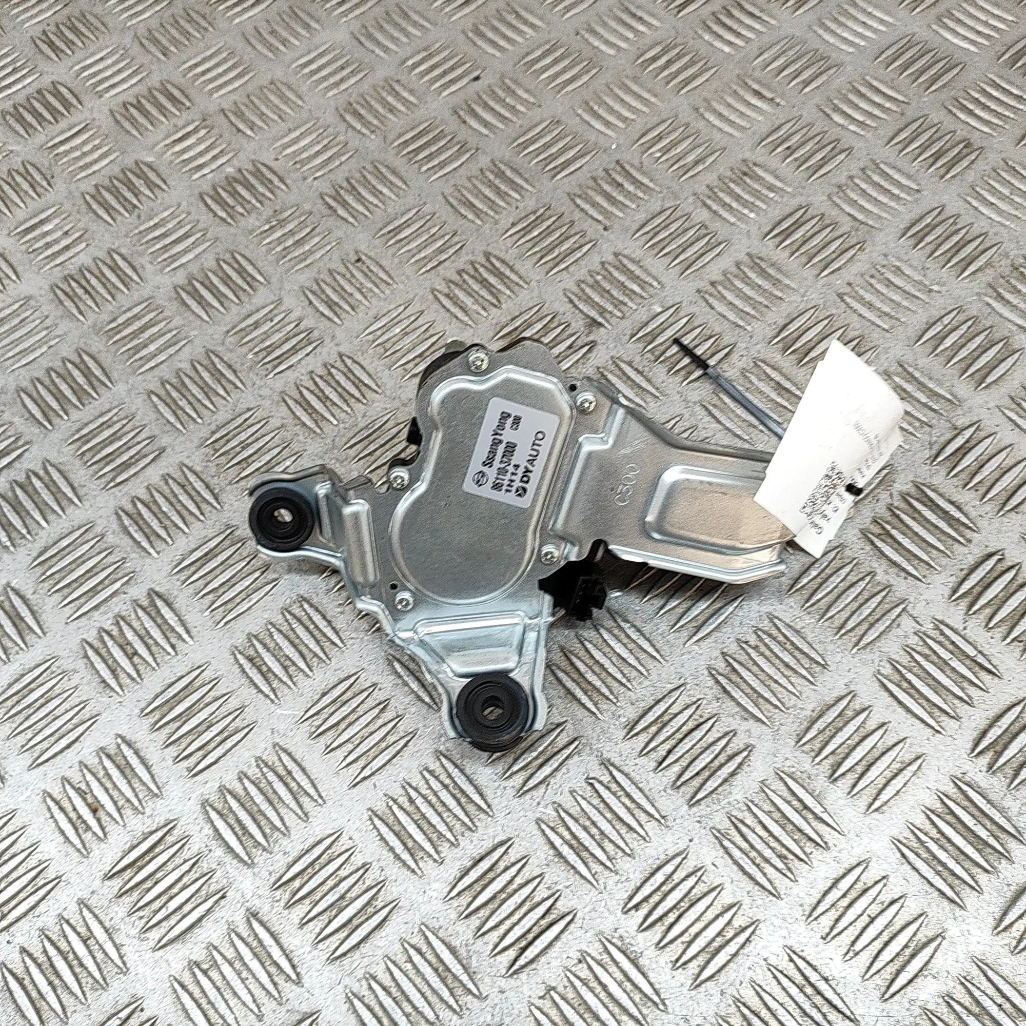 Ssangyong Korando Tailgate wiper motor Tailgate wiper motor — SSANGYONG KORANDO (C300)...