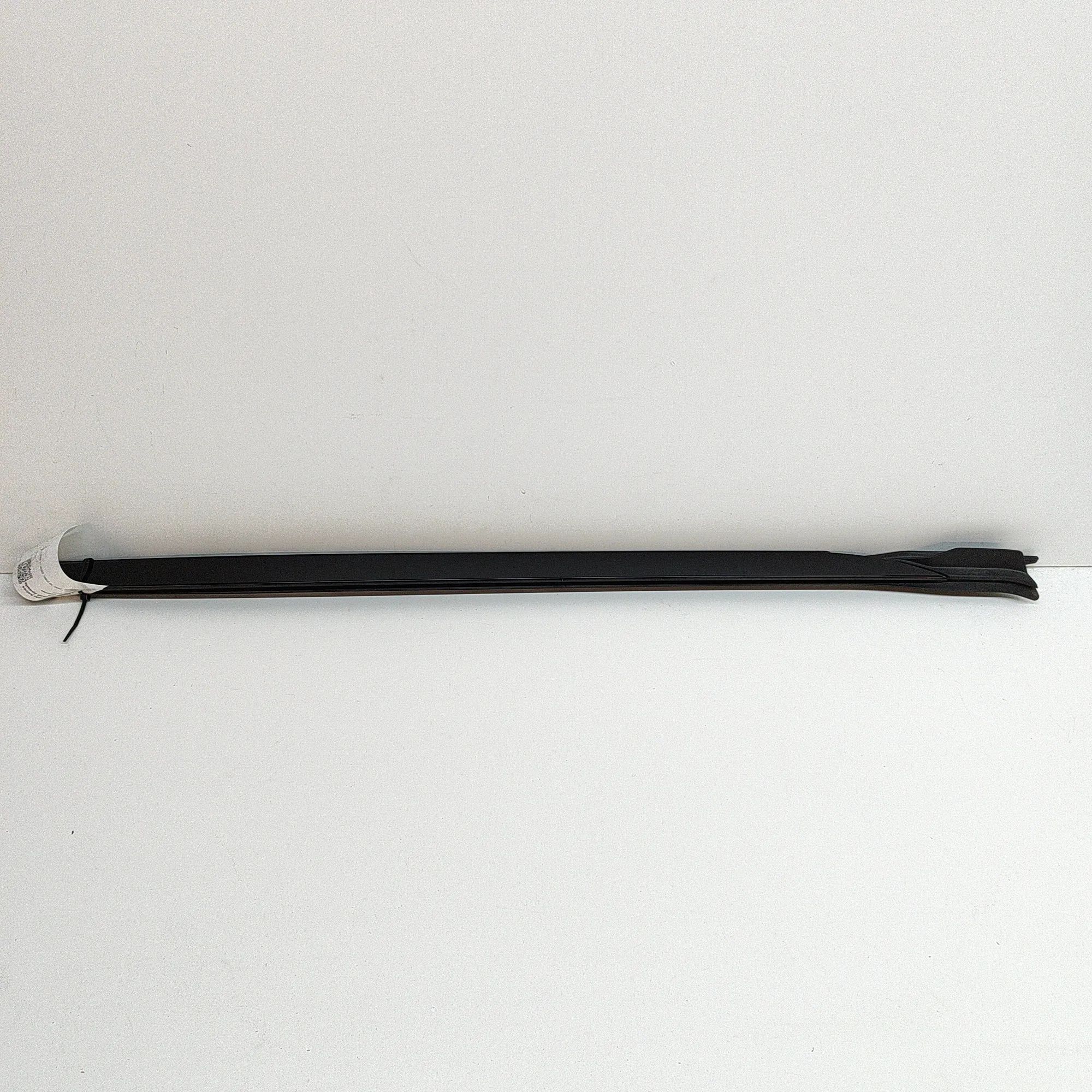 BMW X5 (F15) Windshield Left Vertical Trim Windshield Left Vertical Trim — BMW X5 (G05) (2...