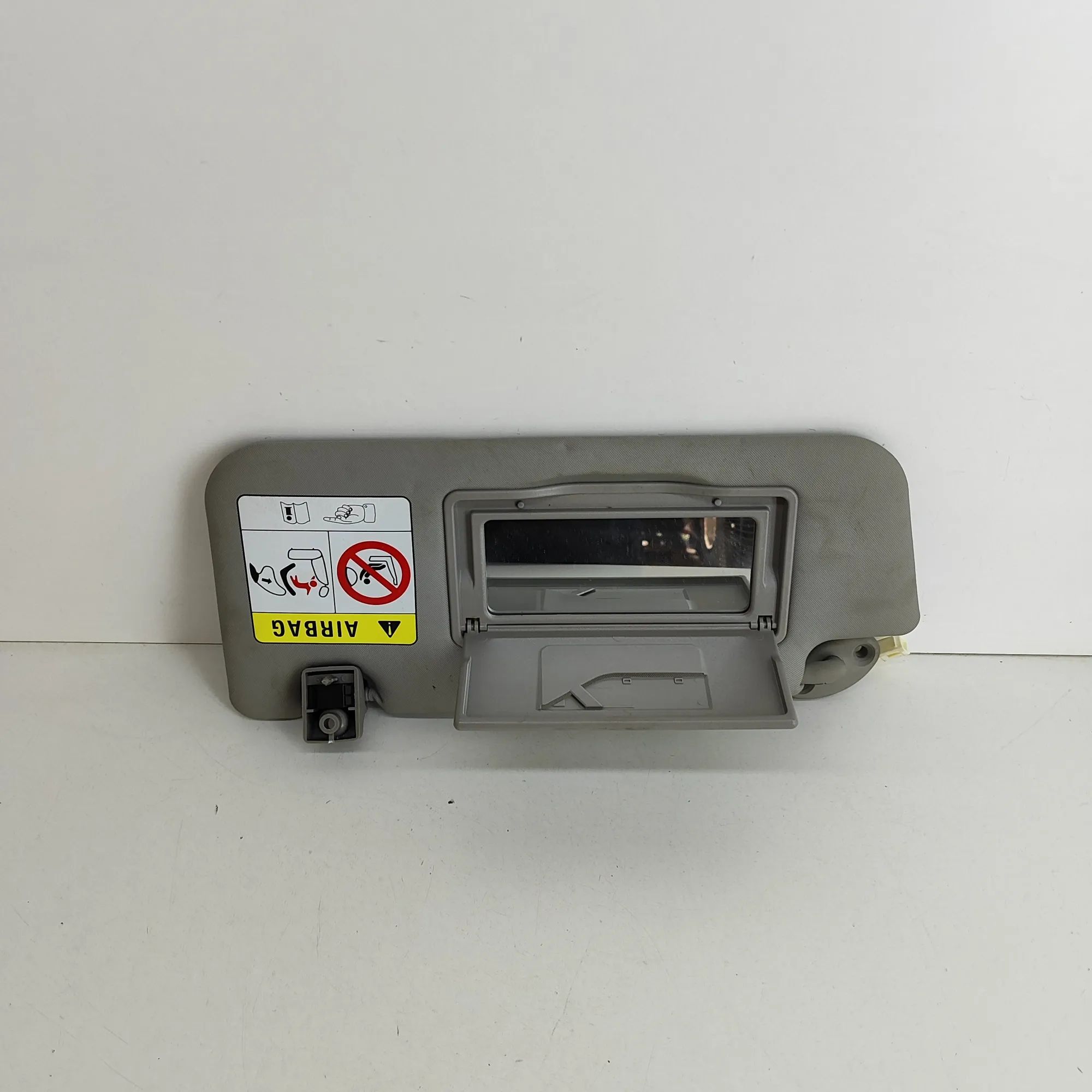 Ssangyong Korando Left Side Sun Visor Left Side Sun Visor — SSANGYONG KORANDO (C300) ...