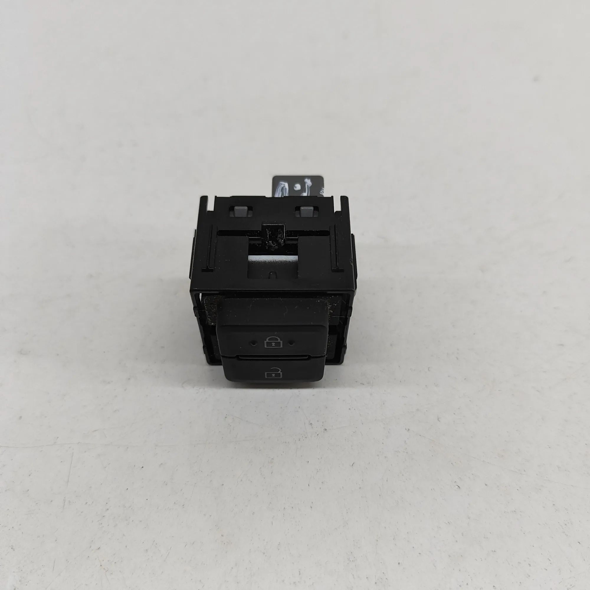 Toyota Sienna Central locking Switch Central Locking Switch — TOYOTA SIENNA (_L4_) (...