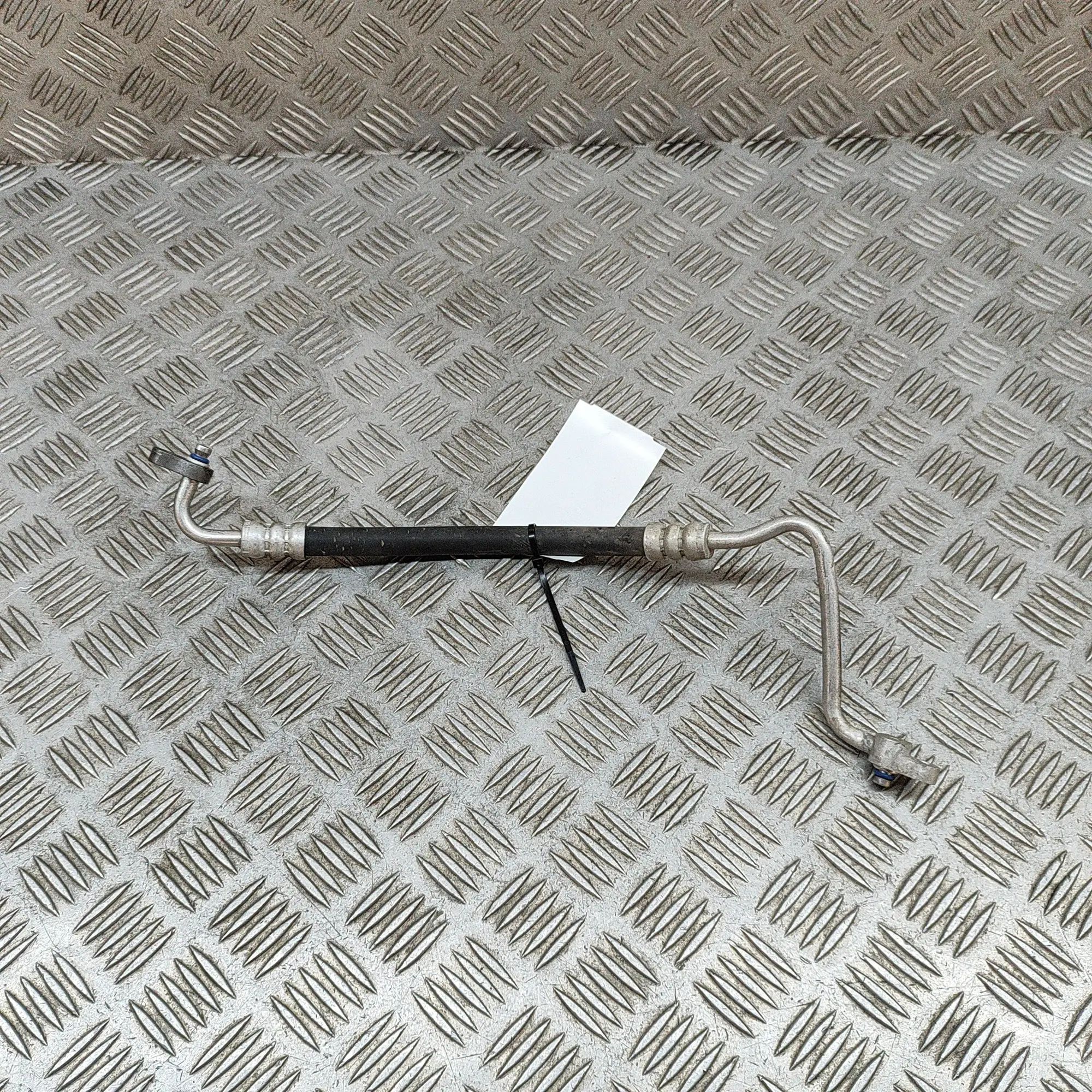 Kia Soul A/C Air Con Hose Pipe A/C Air Con Hose Pipe — KIA SOUL (III SK3) (201...
