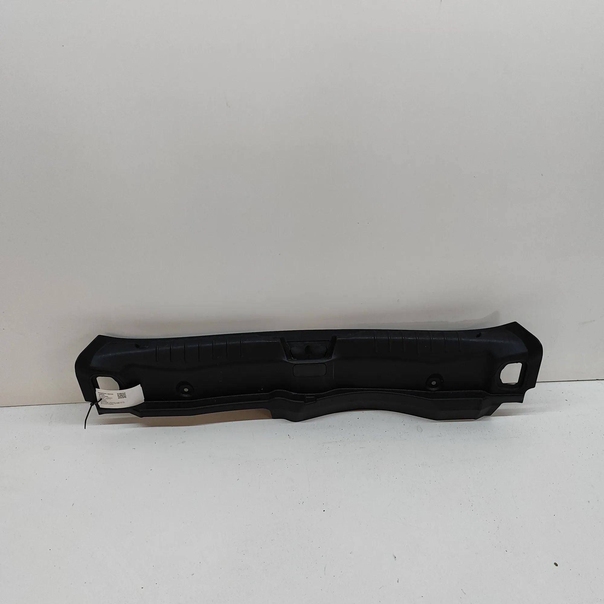 Maserati Ghibli Trunk Boot Lock Trim Trunk Boot Lock Trim — MASERATI GHIBLI (M157) (...