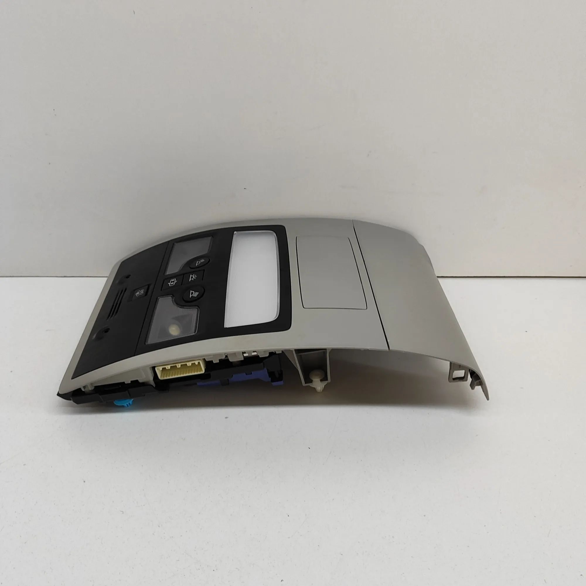 Lexus GS Interior light Interior light — LEXUS GS (_L1_) (2011-...) — 7...