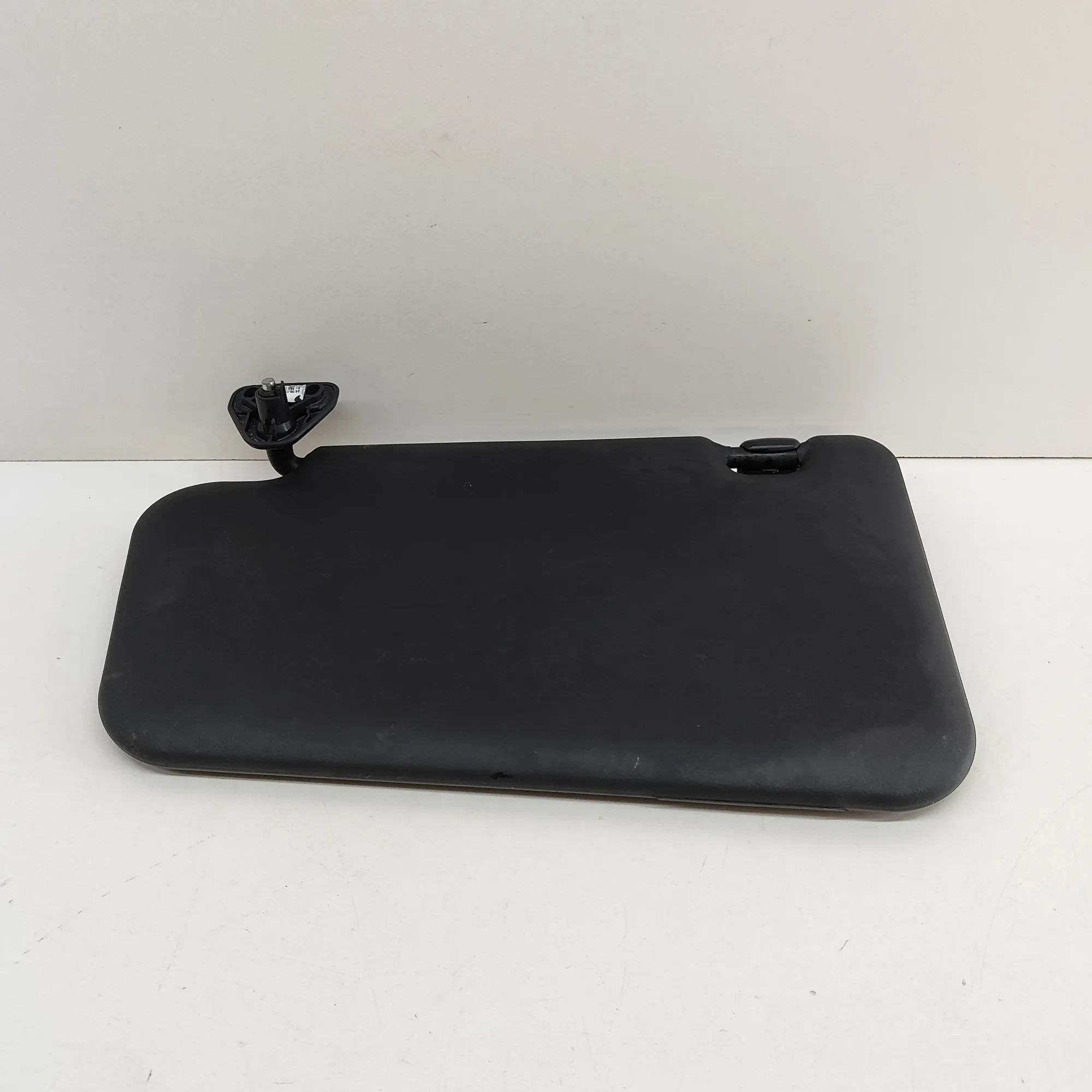 Nissan Juke Sun visor — right Sun visor — right — NISSAN JUKE (F16) (2019-......