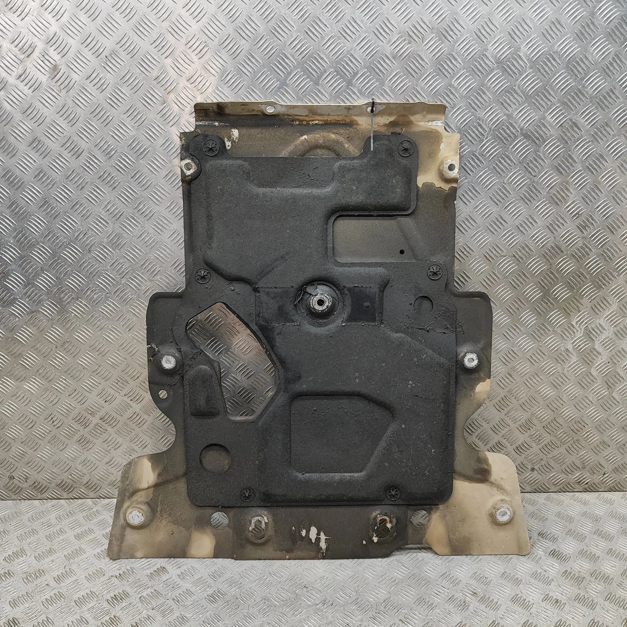 Land Rover Range Rover Sport (L494) Engine cover Engine cover — LAND ROVER RANGE ROVER SPORT (II...