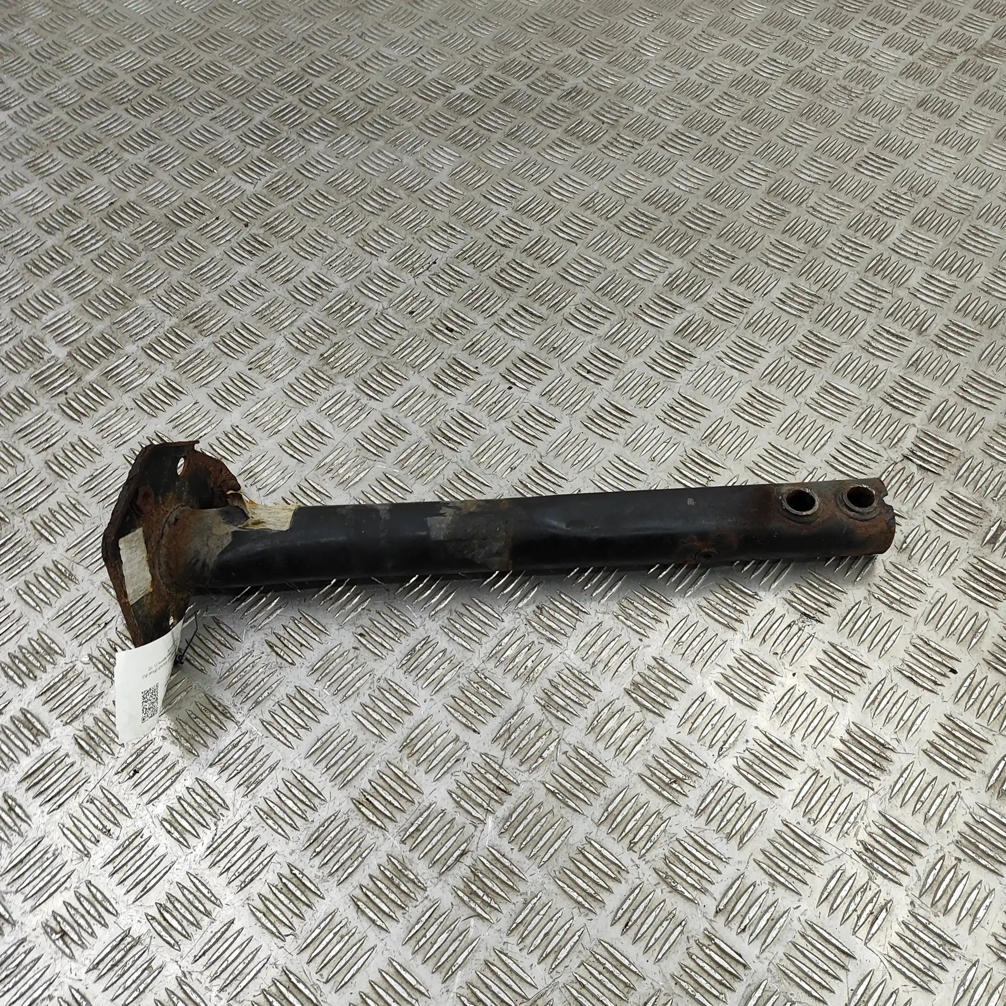 Jeep Renegade Left Side Crash Absorber Left Side Crash Absorber — JEEP RENEGADE (Off-r...