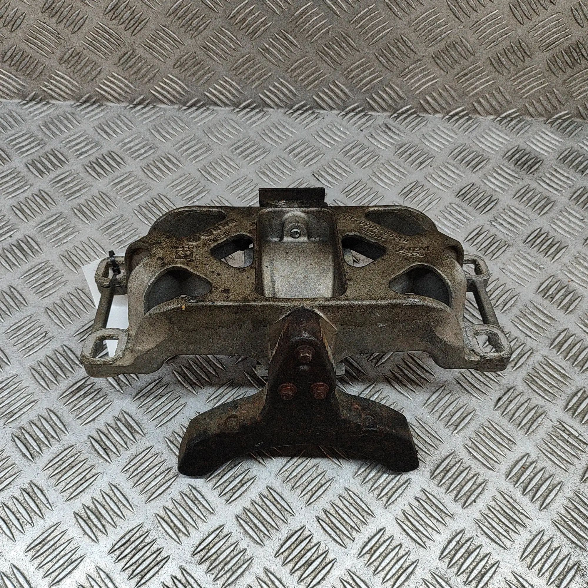 Jaguar XK Gearbox mount Gearbox mount — JAGUAR XK (Coupe X150) (2006-20...