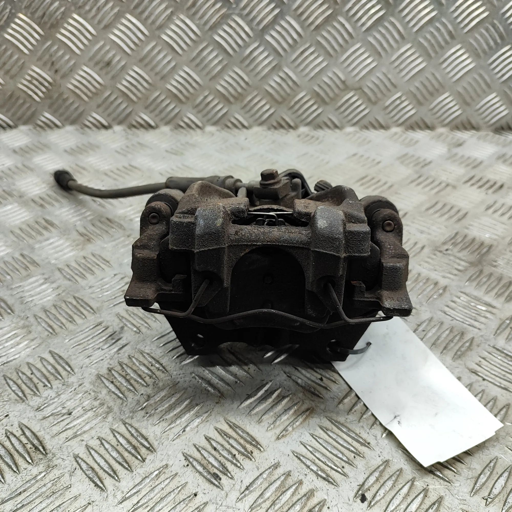 Seat Ateca Brake caliper — rear left Brake caliper — rear left — SEAT ATECA (KH7) (2...