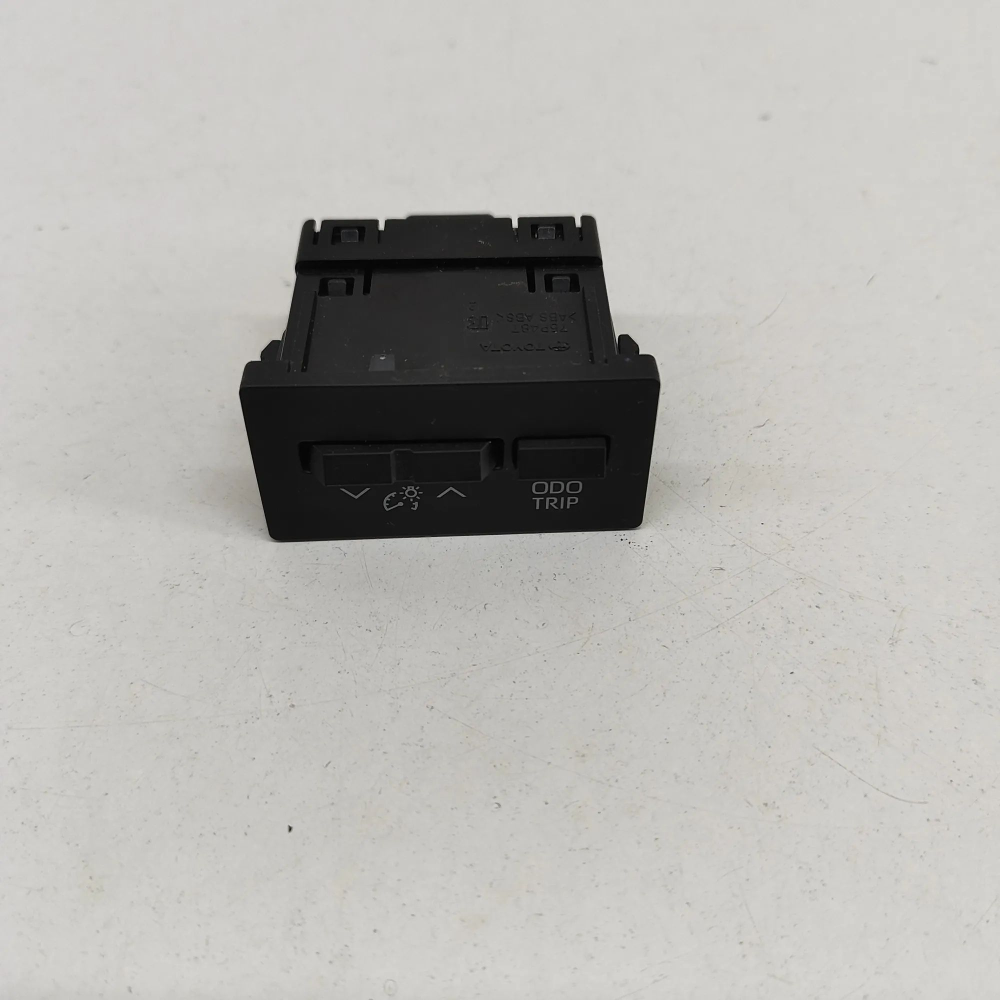 Toyota Sienna Button Switch Panel Button Switch Panel — TOYOTA SIENNA (_L4_) (202...