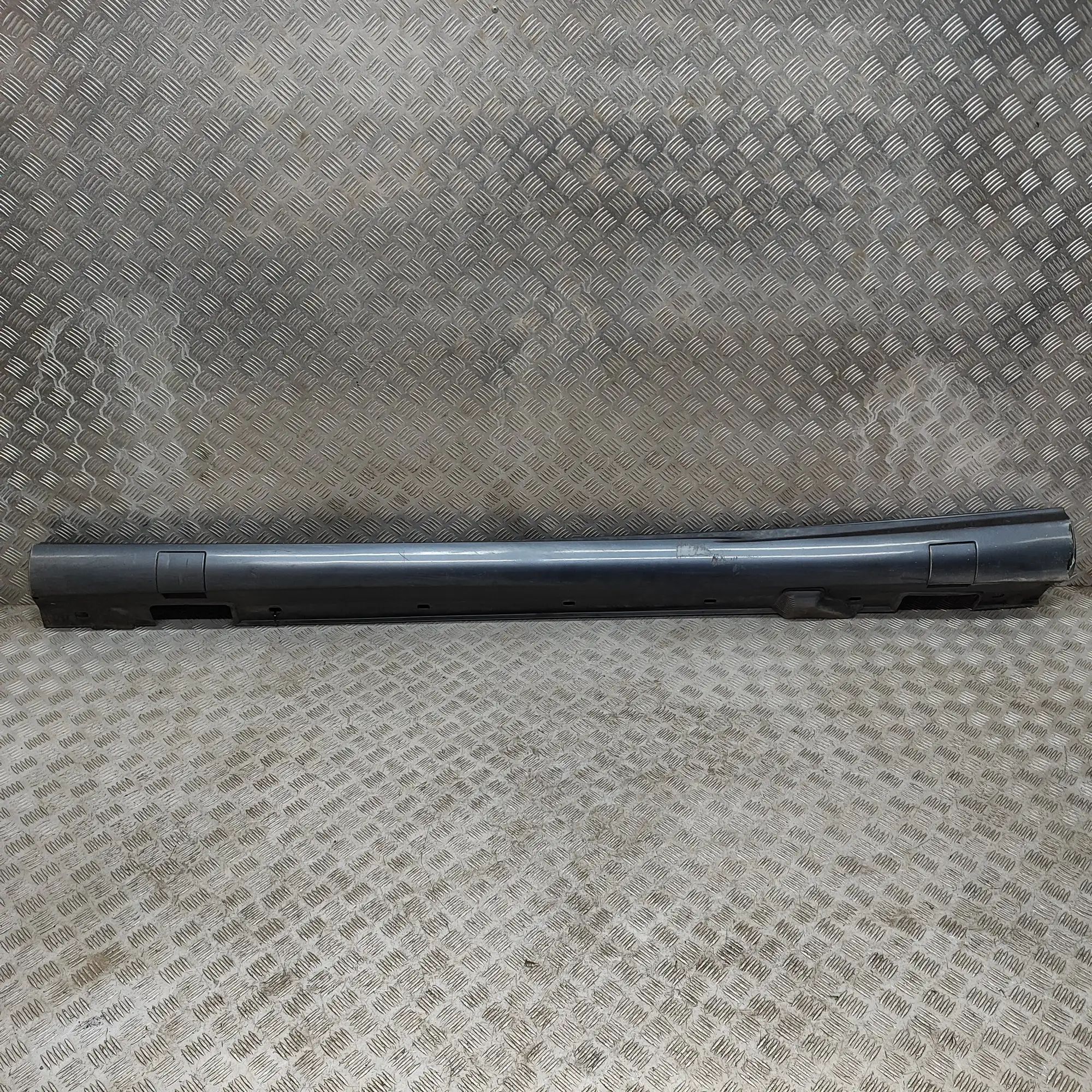 Mercedes-Benz A (W169) Left Side Plastic Sideskirt Cover Left Side Plastic Sideskirt Cover — MERCEDES BE...