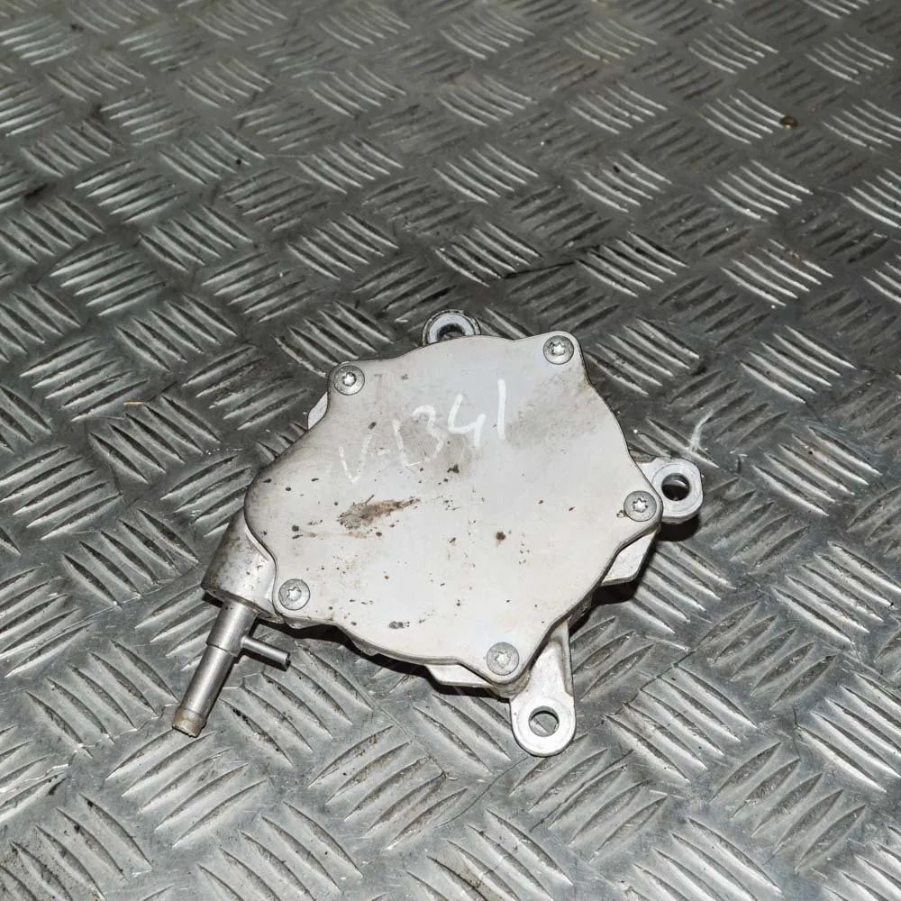 Toyota RAV4 (XA30) Alipaine pumpu Vacuum Pump — TOYOTA RAV (4 IV _A4_) (2012-2018...