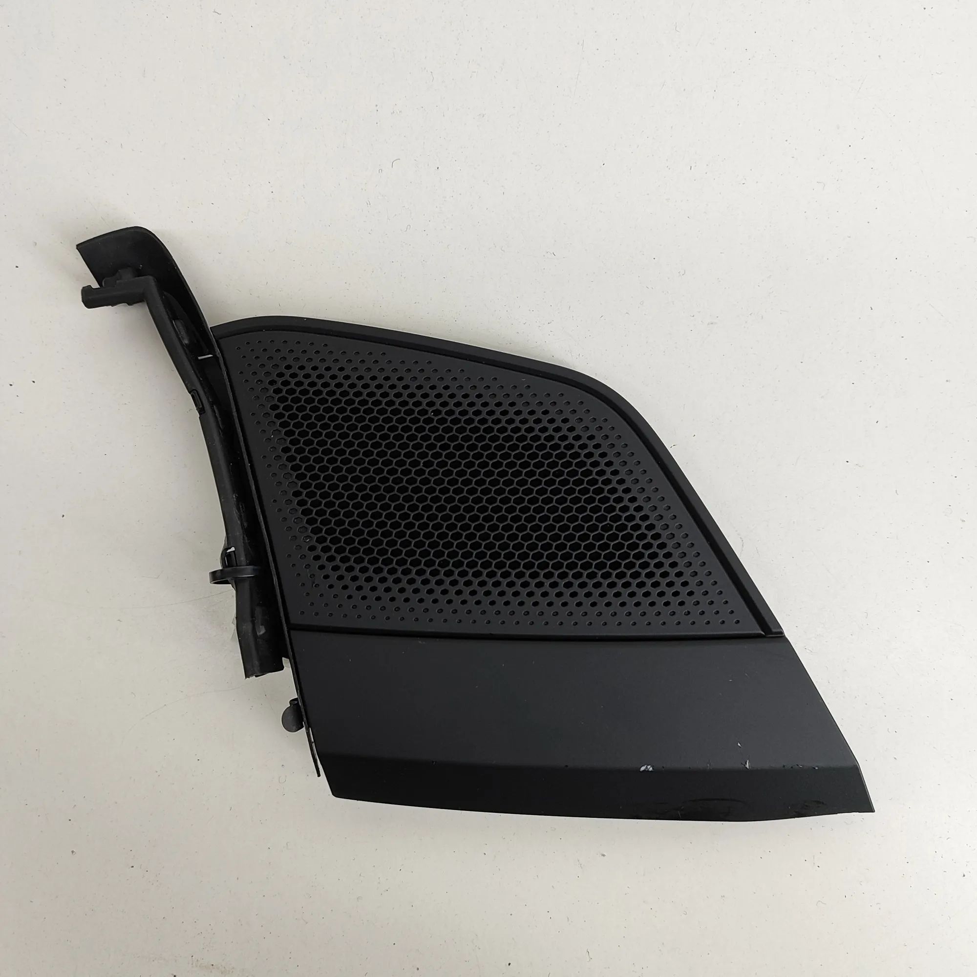 Porsche Taycan Speaker cover Speaker cover — PORSCHE TAYCAN (2019-...) — 9J1...