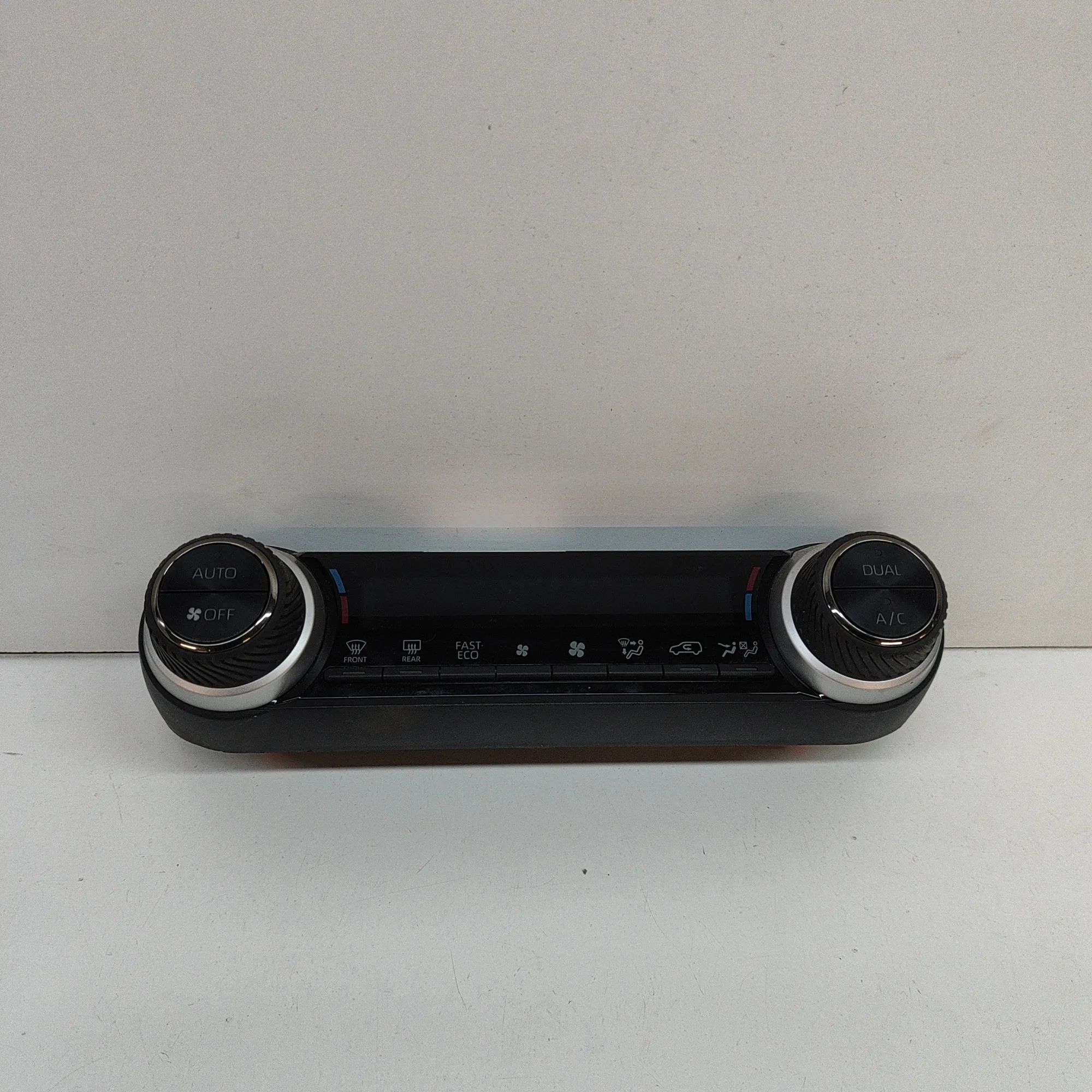 Toyota RAV4 (XA50) Climate control unit Climate control unit — TOYOTA RAV (4 V XA50) (2...