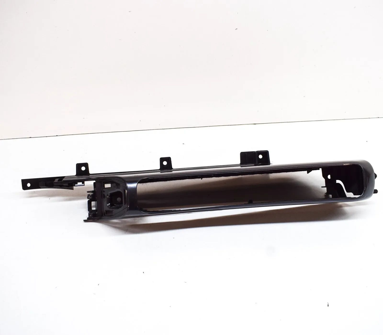 Mercedes-Benz EQC (N293) Dashboard Trim Dashboard trim — MERCEDES BENZ EQC (2020-...) —...