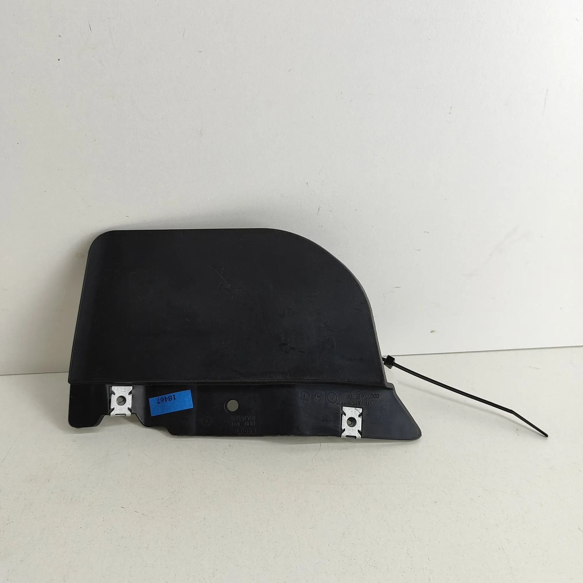 Audi Q3 (F3) Mudguard — rear left Mudguard — rear left — AUDI Q3 (Sportback F3N) ...