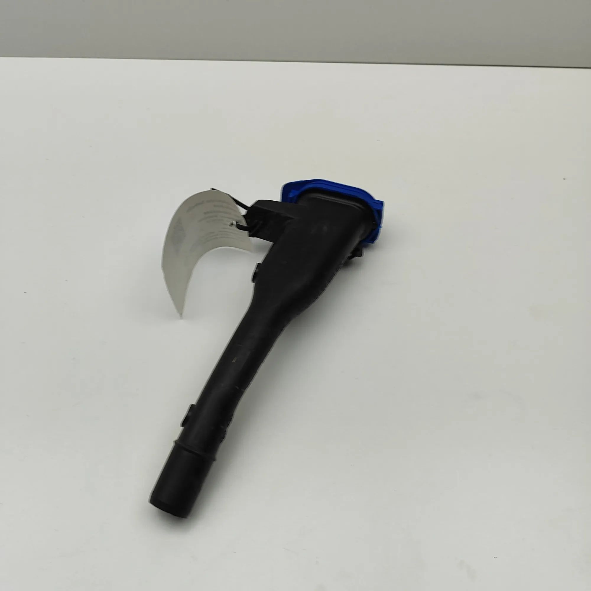 Mercedes-Benz A (W177) Washer reservoir filler neck Washer reservoir filler neck — MERCEDES BENZ C-...