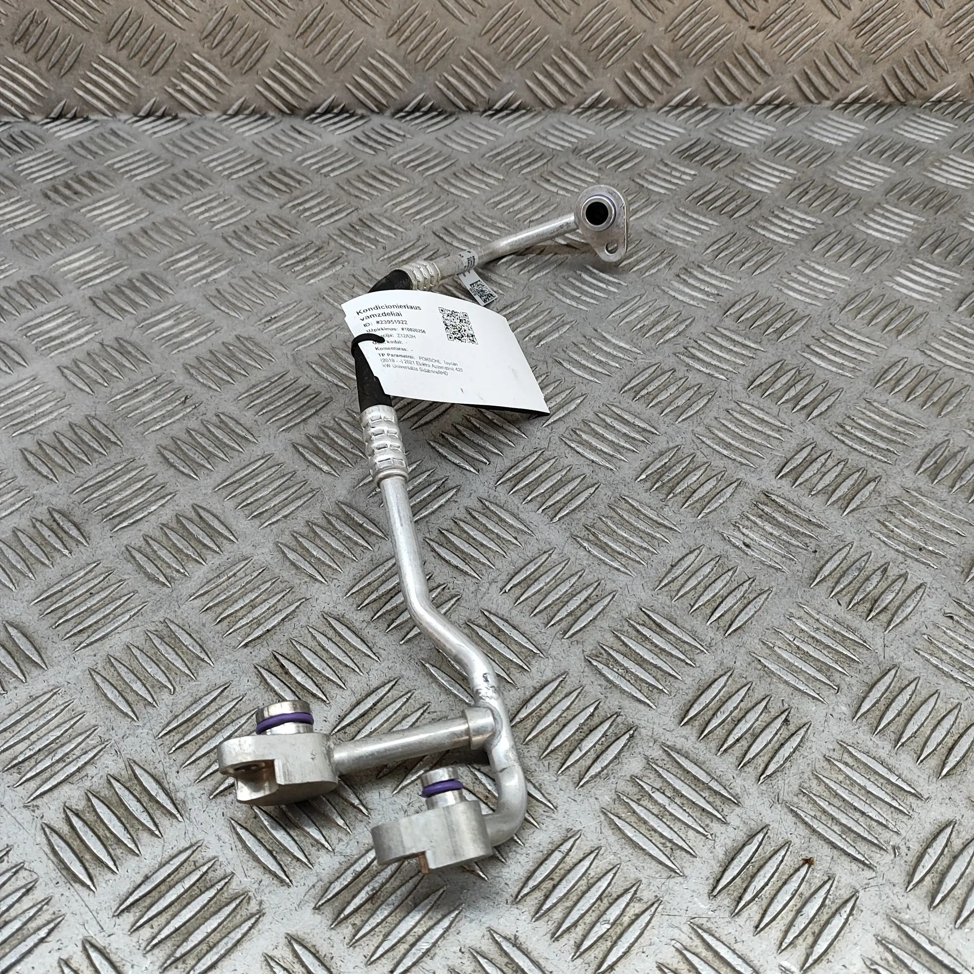 Porsche Taycan A/C Air Con Hose Pipe A/C Air Con Hose Pipe — PORSCHE TAYCAN (2019-.....