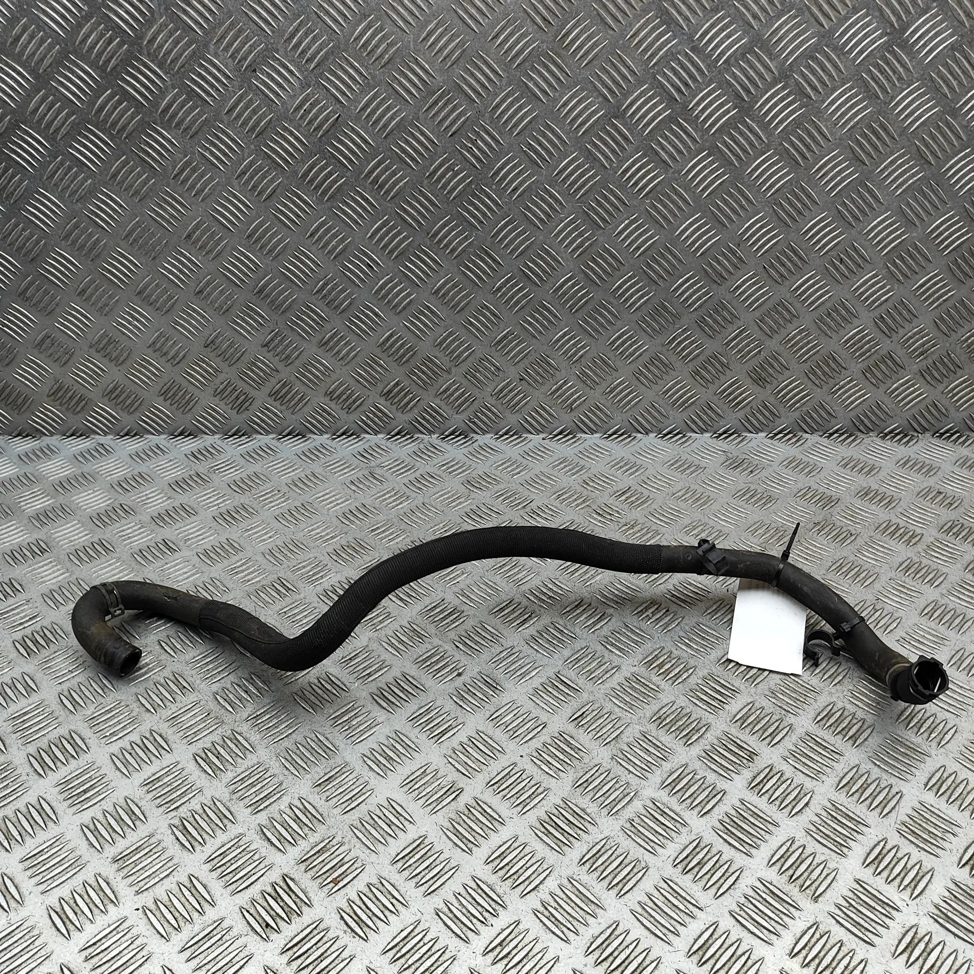 Land Rover Discovery Шланг системы охлаждения Coolant hose — LAND ROVER DISCOVERY (V L462) (2...