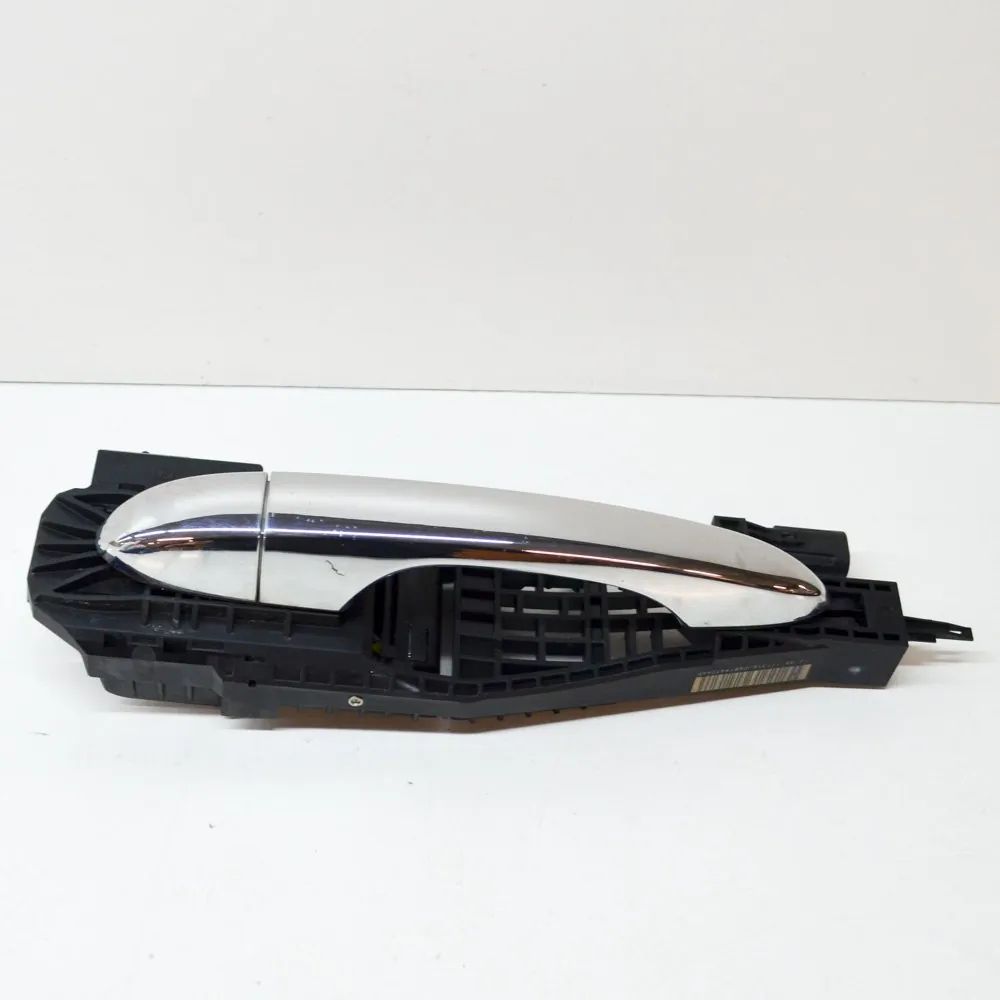 Maserati Ghibli Exterior door handle — rear left Exterior door handle — rear left — MASERATI GHI...
