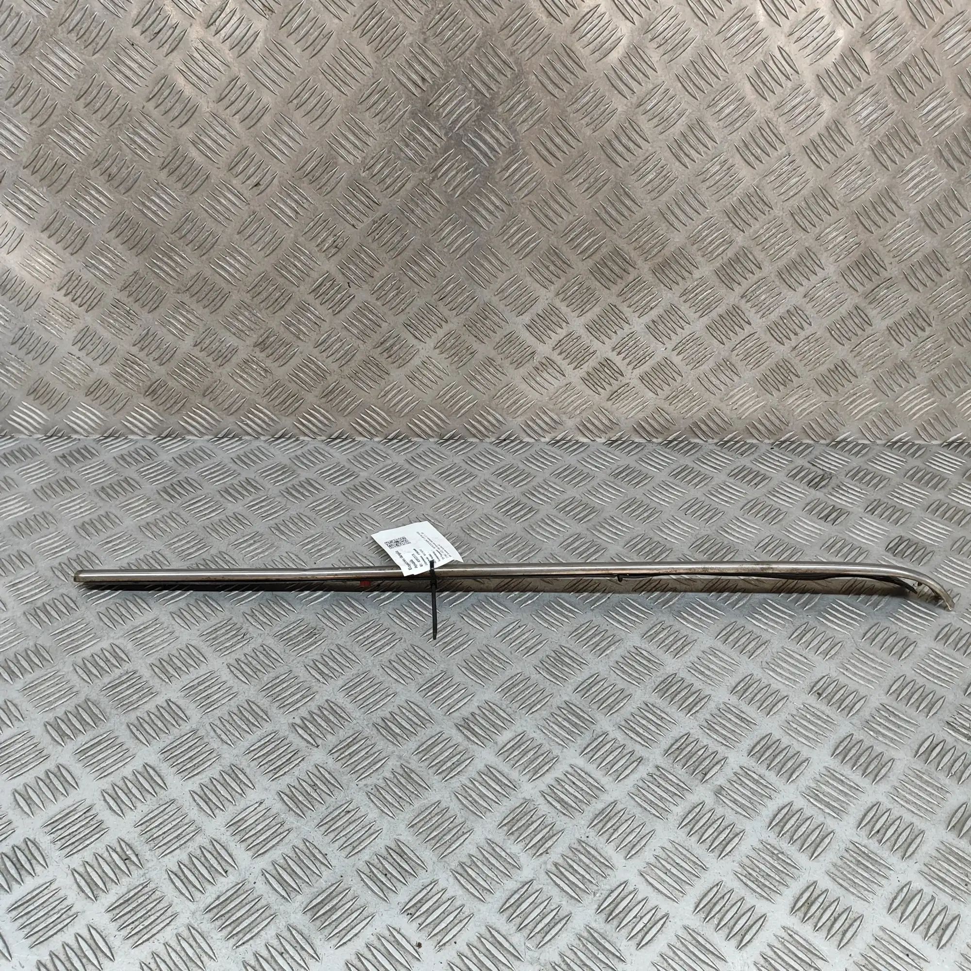 Mercedes-Benz 200 - 280 (W114, W115) Tailgate Bootlid Trim Tailgate Bootlid Trim — MERCEDES BENZ S-CLASS (...